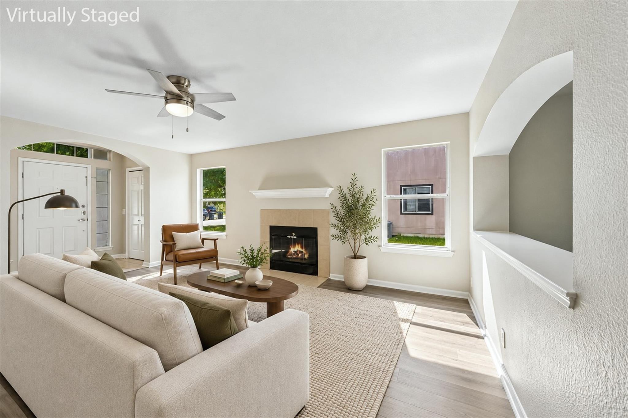 607 Sparkling Brook LN, Leander, TX 78641 photo 5