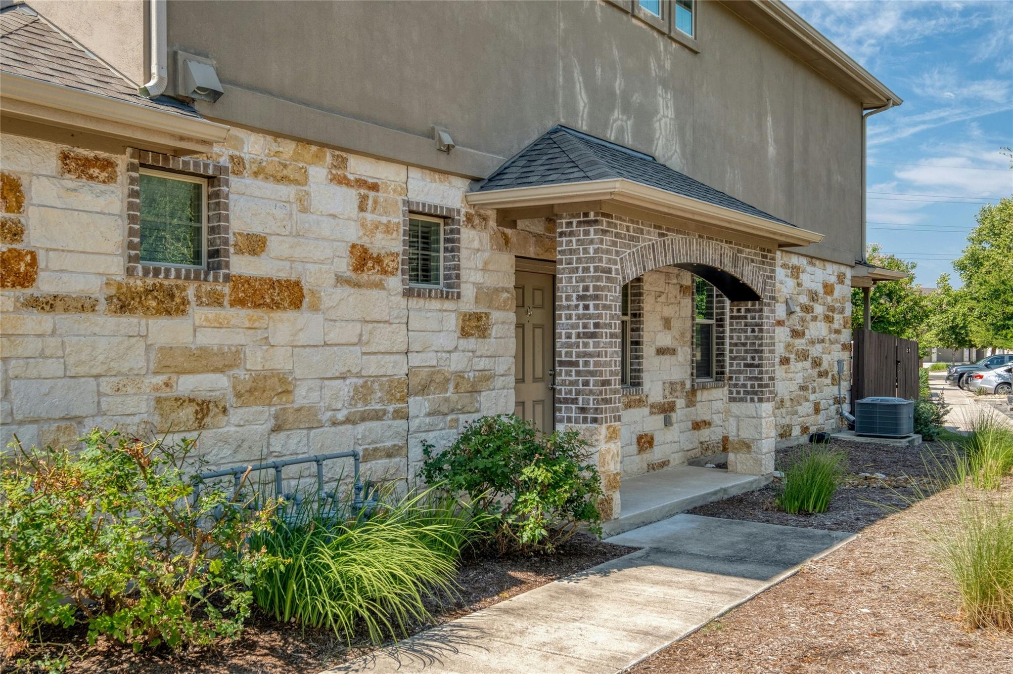 2880 Donnell DR #204, Round Rock, TX 78664 photo 5