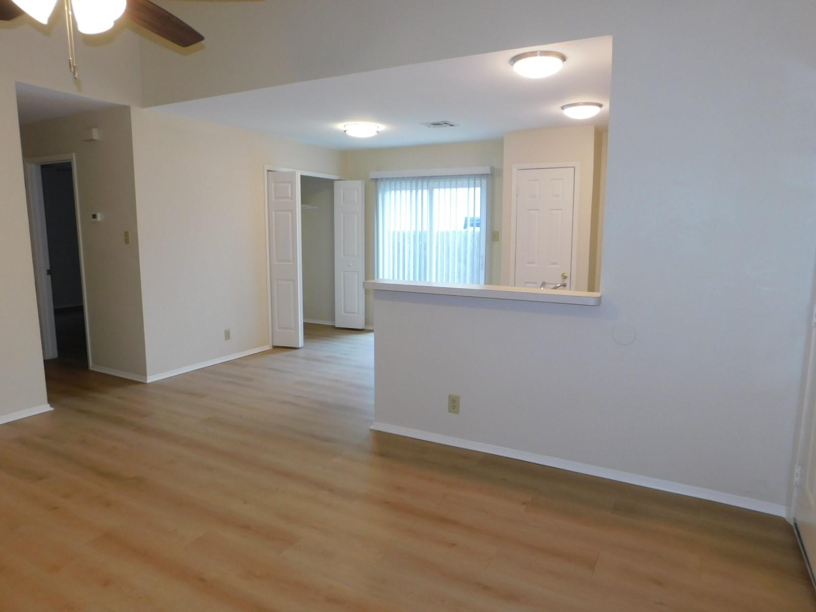 1902 Nicole CIR, Round Rock, TX 78664 photo 5