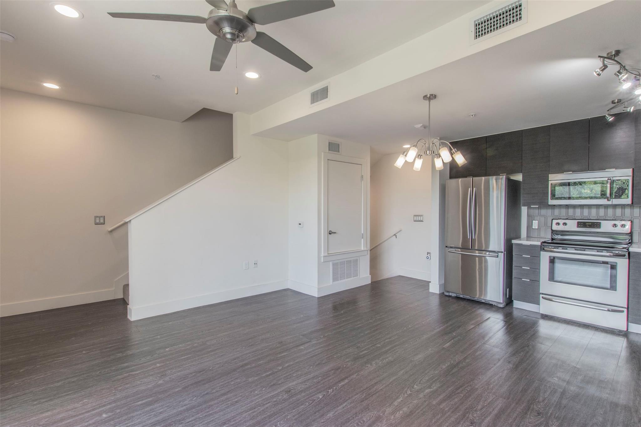 Skybridge Lofts