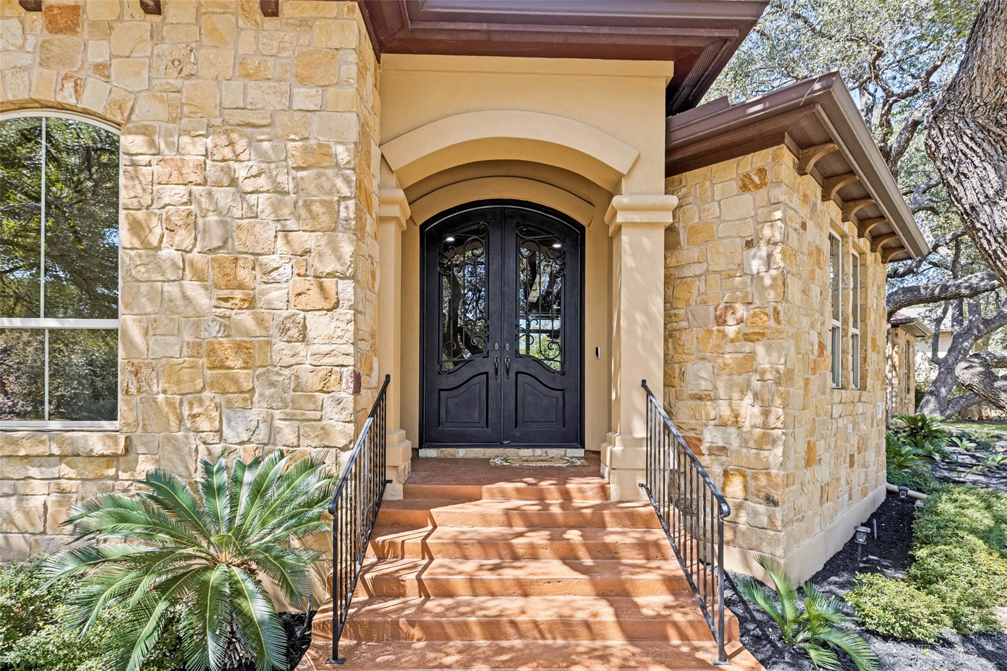 101 Indian Bend DR, Lakeway, TX 78734 photo 3