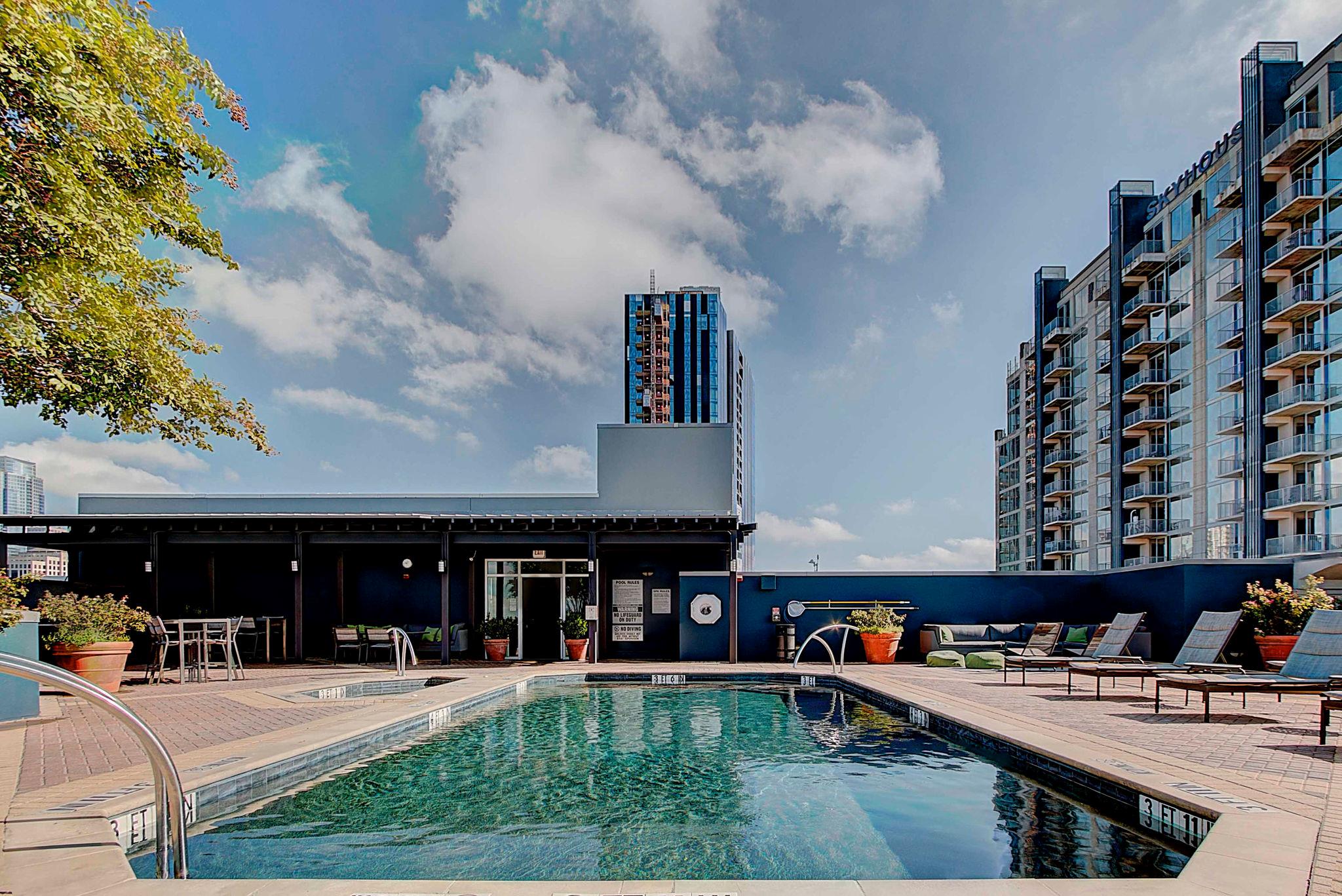 54 Rainey ST #410, Austin, TX 78701 photo 4