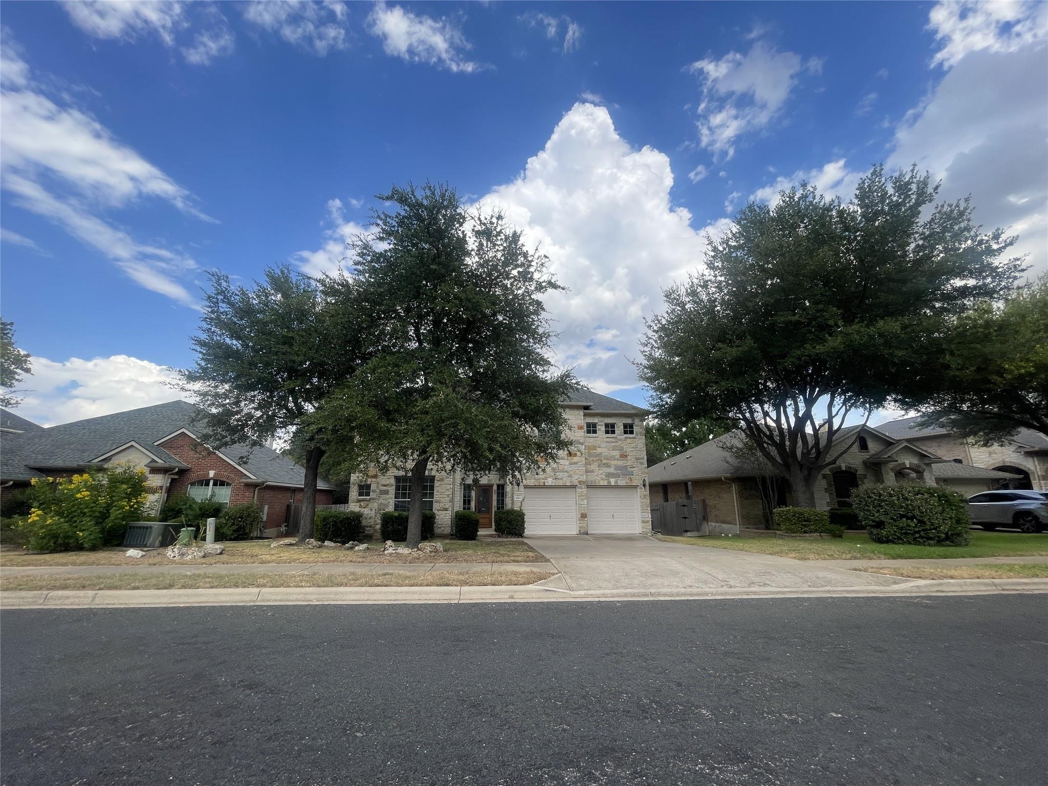 4323 Angelico LN, Round Rock, TX 78681 photo 2