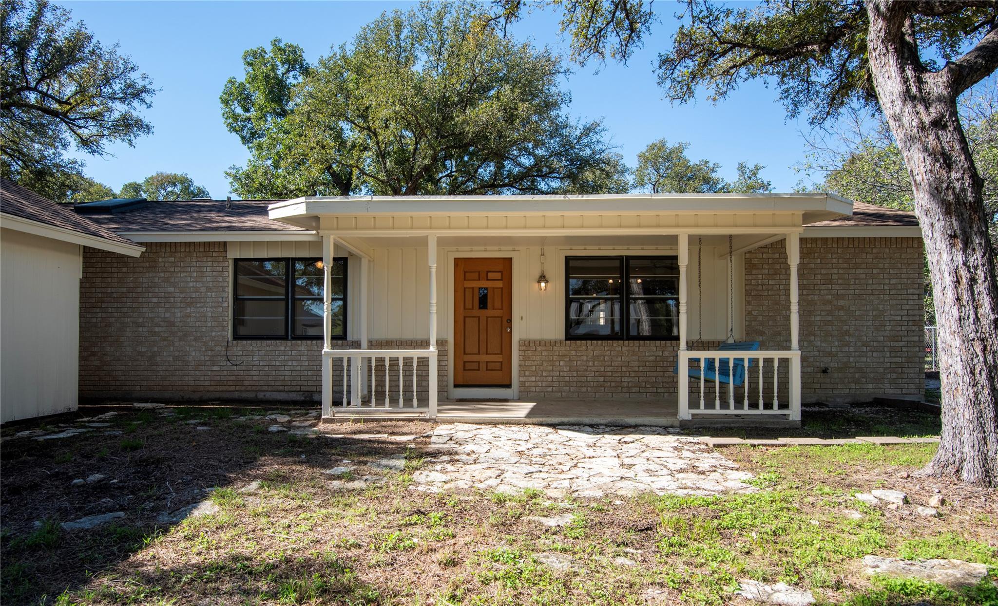 810 Woodland Hills DR, Granite Shoals, TX 78654 photo 4