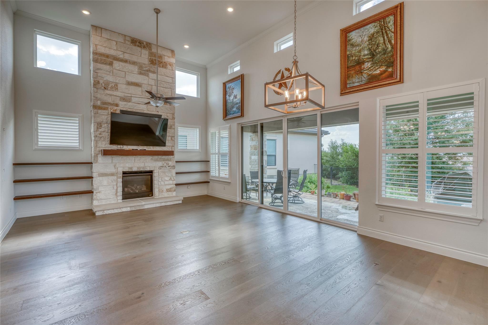 110 Rivalto DR, Horseshoe Bay, TX 78657 photo 5