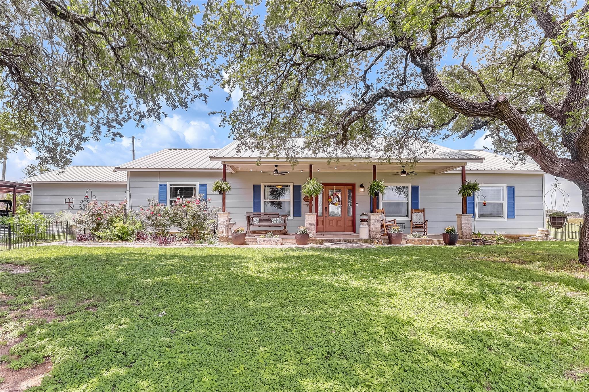 2271 County Road 112, Burnet, TX 78611 photo 2