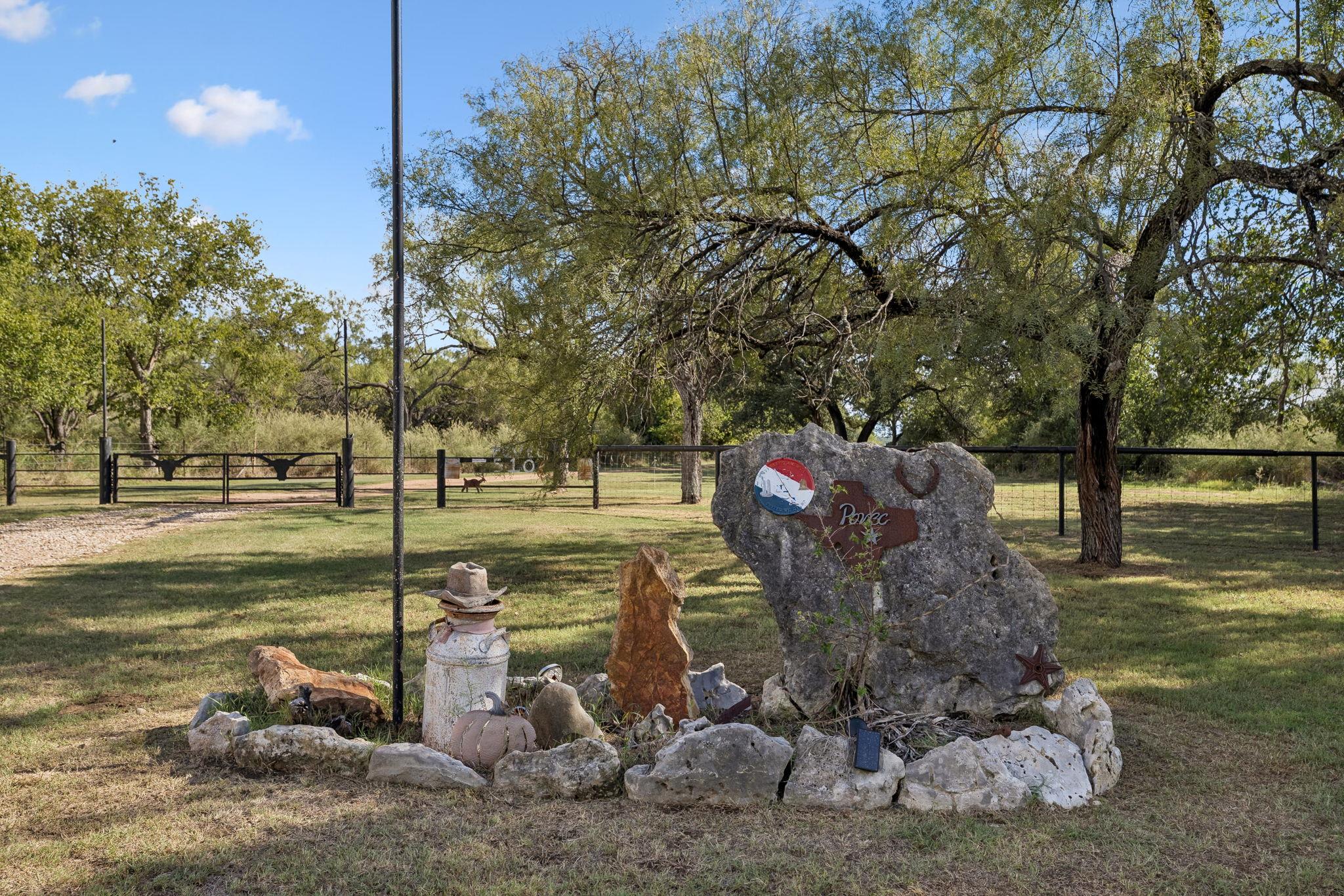 510 County Road 221, Tow, TX 78672 photo 3