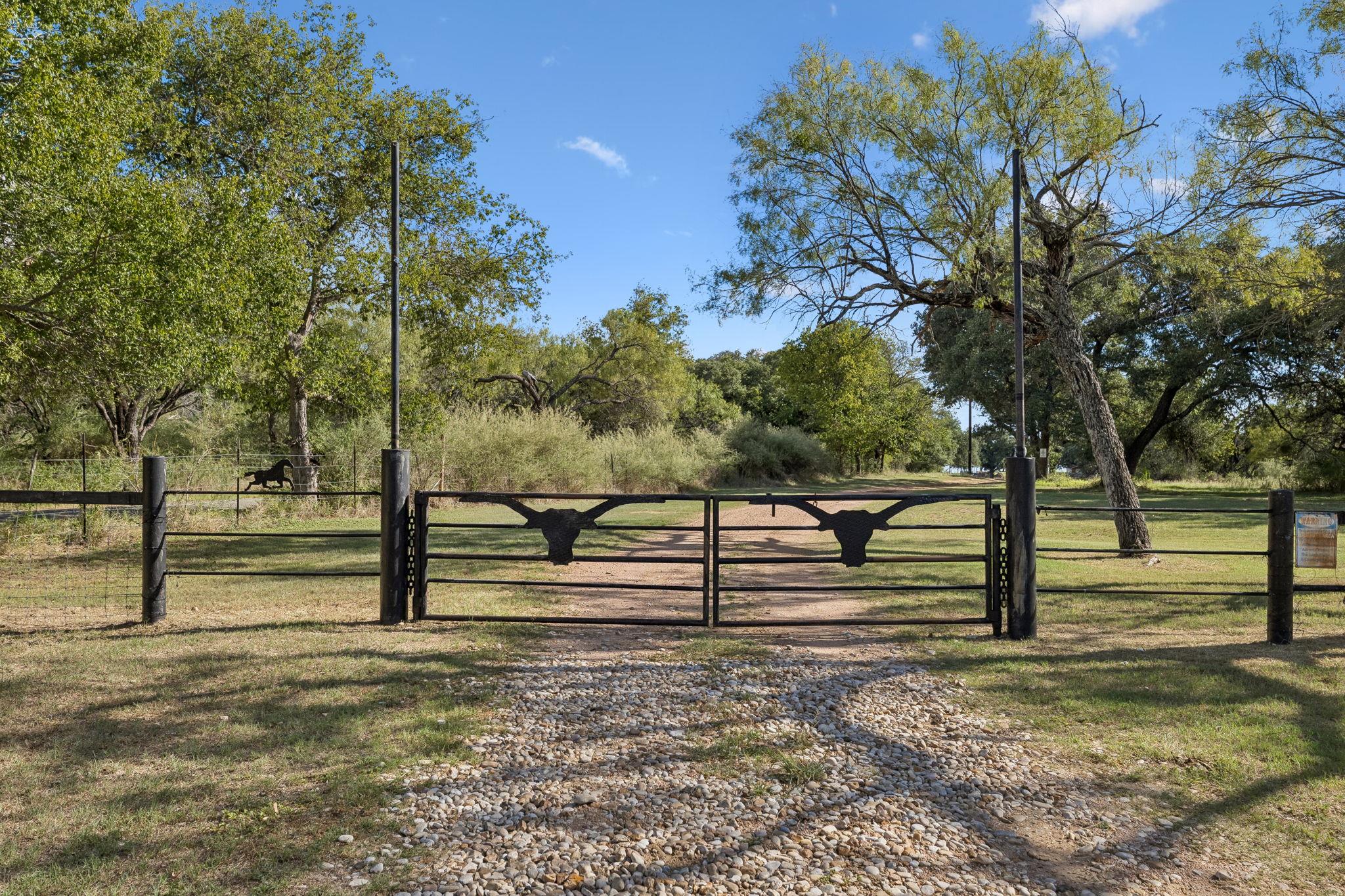 510 County Road 221, Tow, TX 78672 photo 4