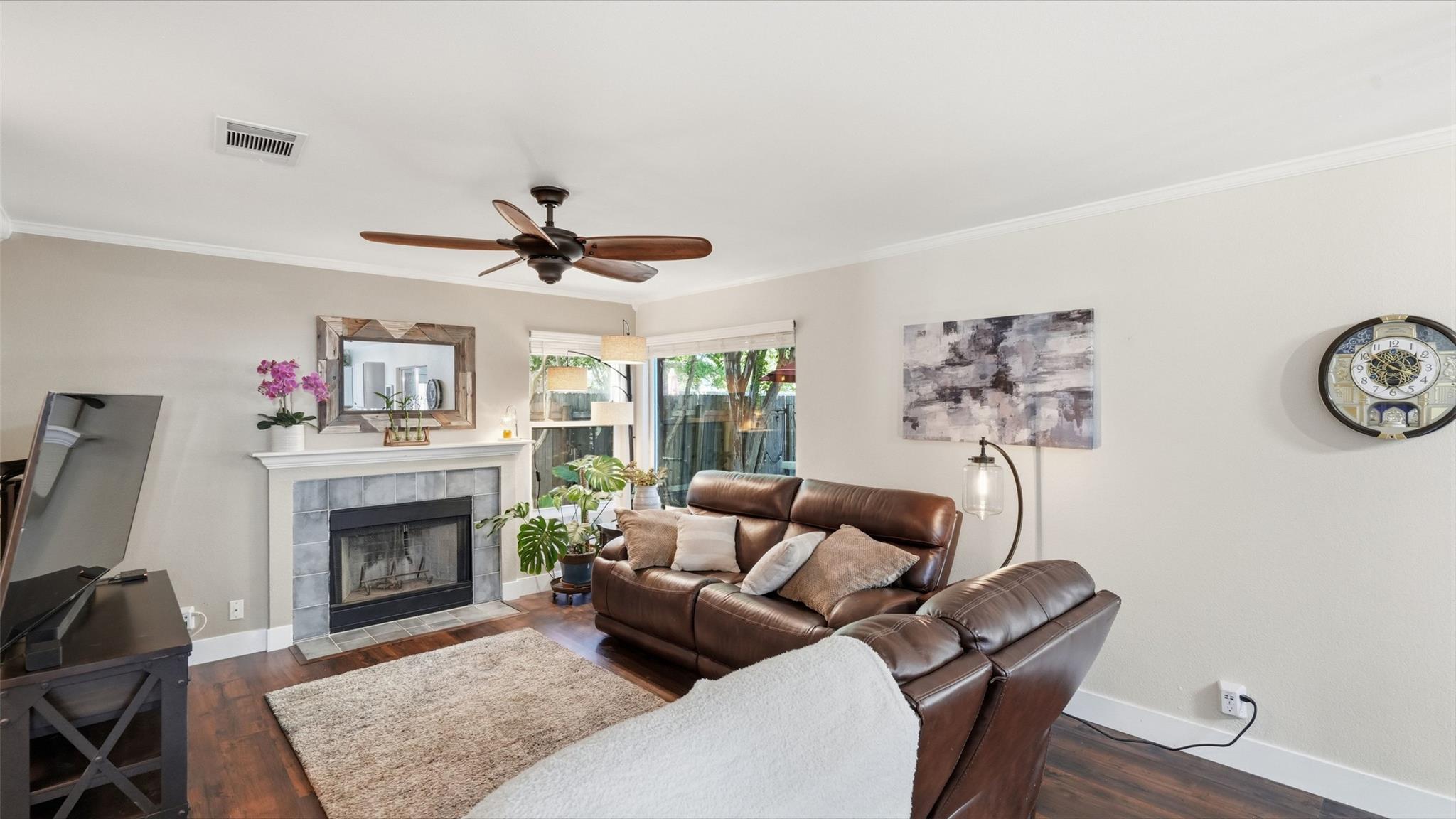 8116 Hawick DR, Round Rock, TX 78681 photo 4