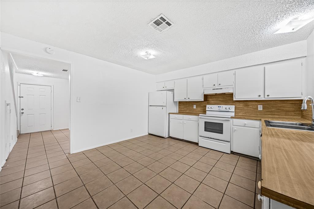 1601 Taylor Gaines St #A, Austin, TX 78741 photo 4