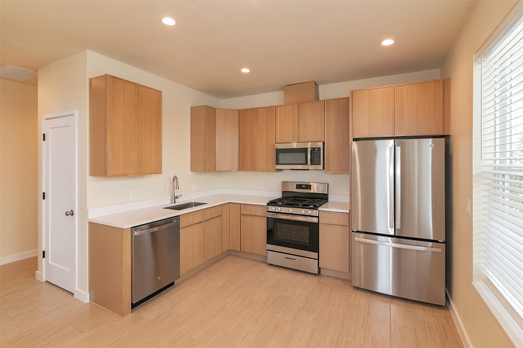 1012 Milton ST #2B, Austin, TX 78704 photo 4