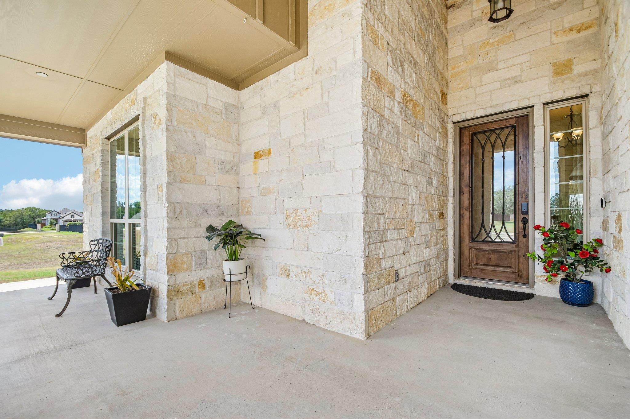 285 Chisholm TRL, Bastrop, TX 78602 photo 4