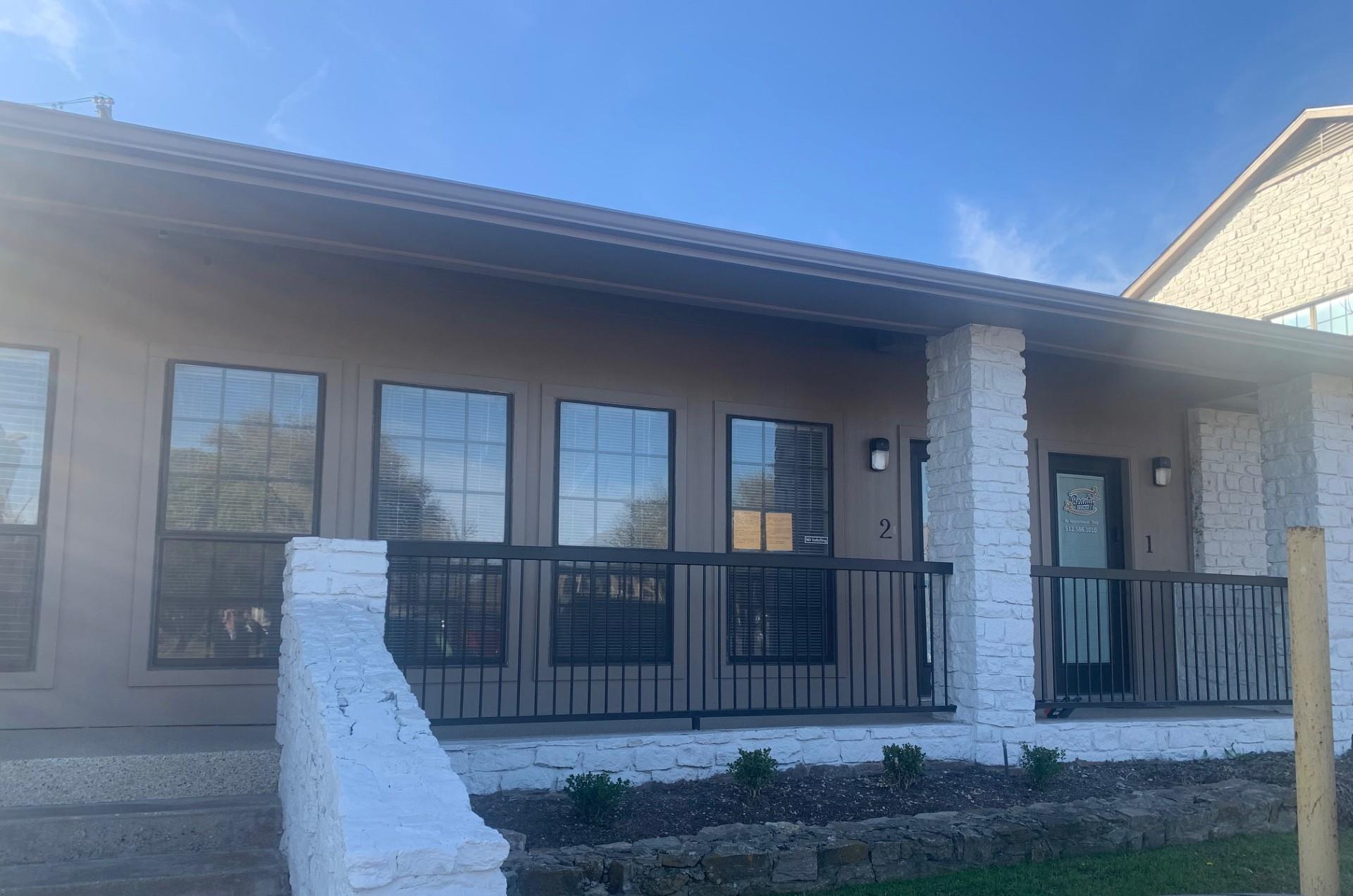 Lake Creek Office Park / Bank of the Hills