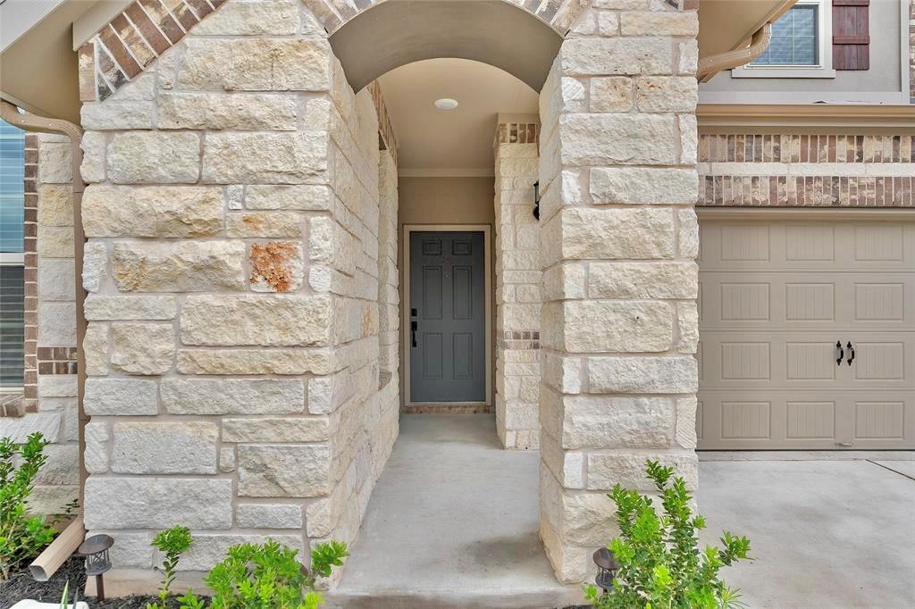 1305 Crescent LN, Georgetown, TX 78633 photo 4
