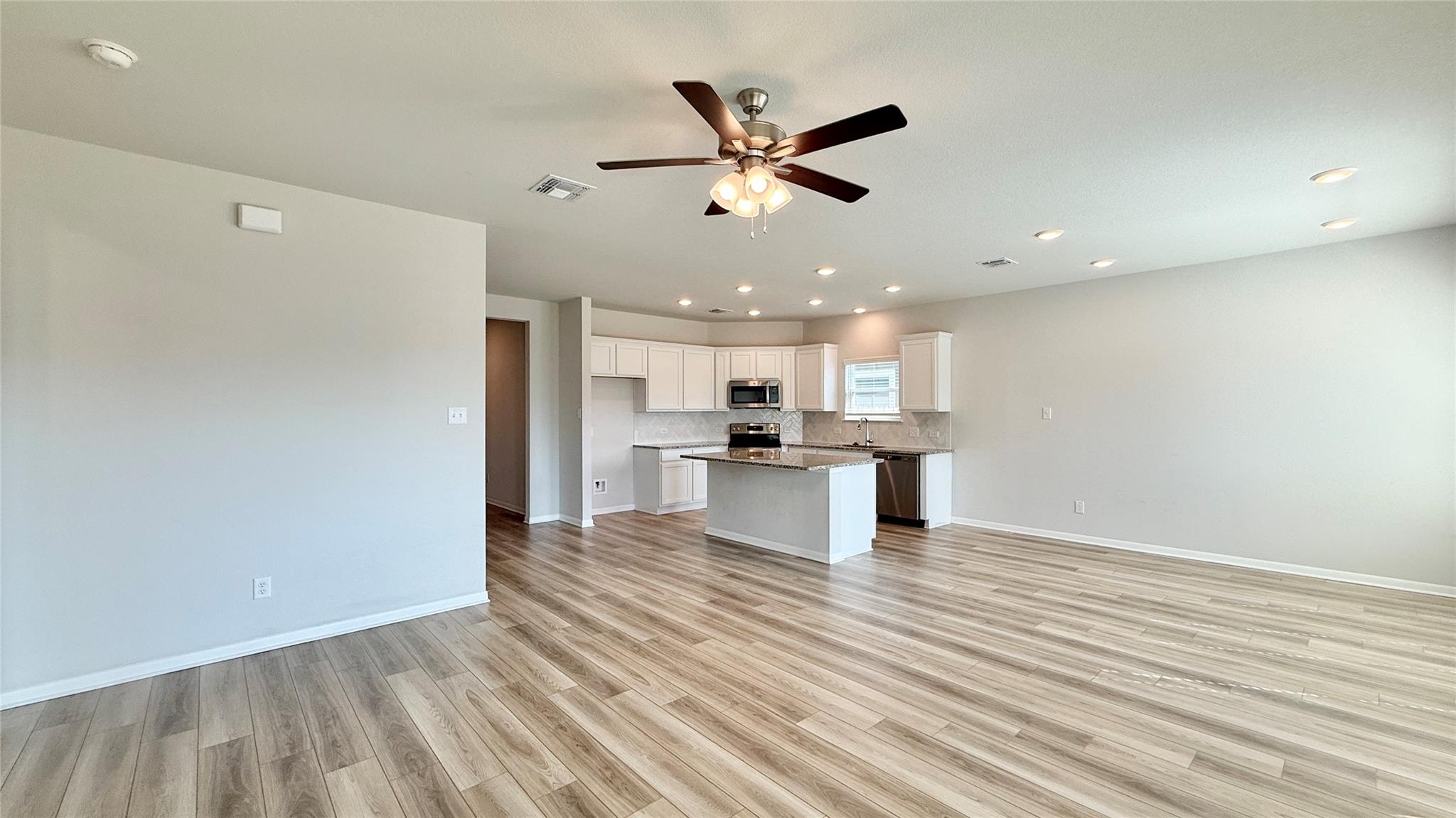 2608 Wasilla DR, Temple, TX 76502 photo 4