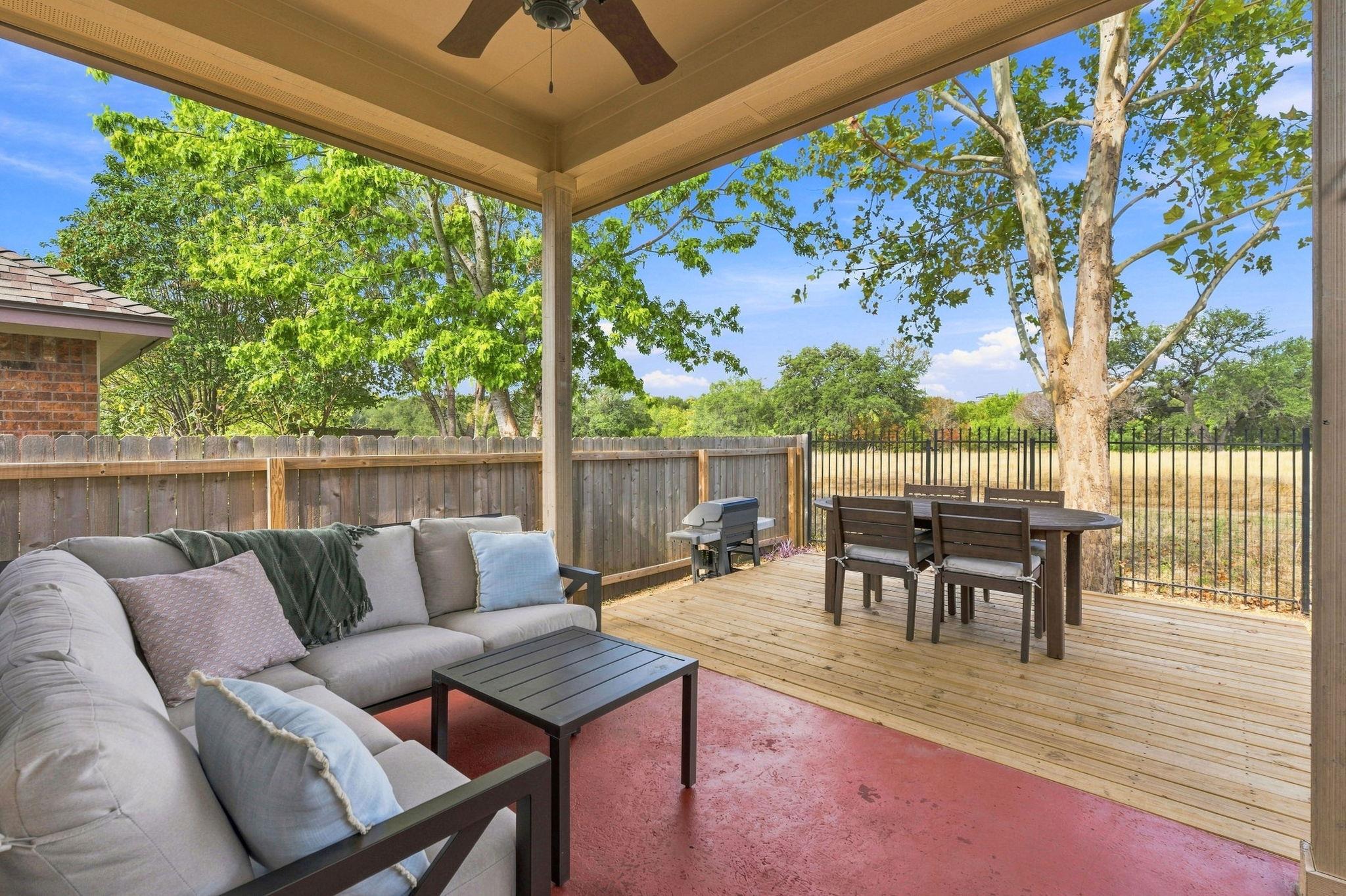 10416 Big Thicket DR, Austin, TX 78747 photo 4
