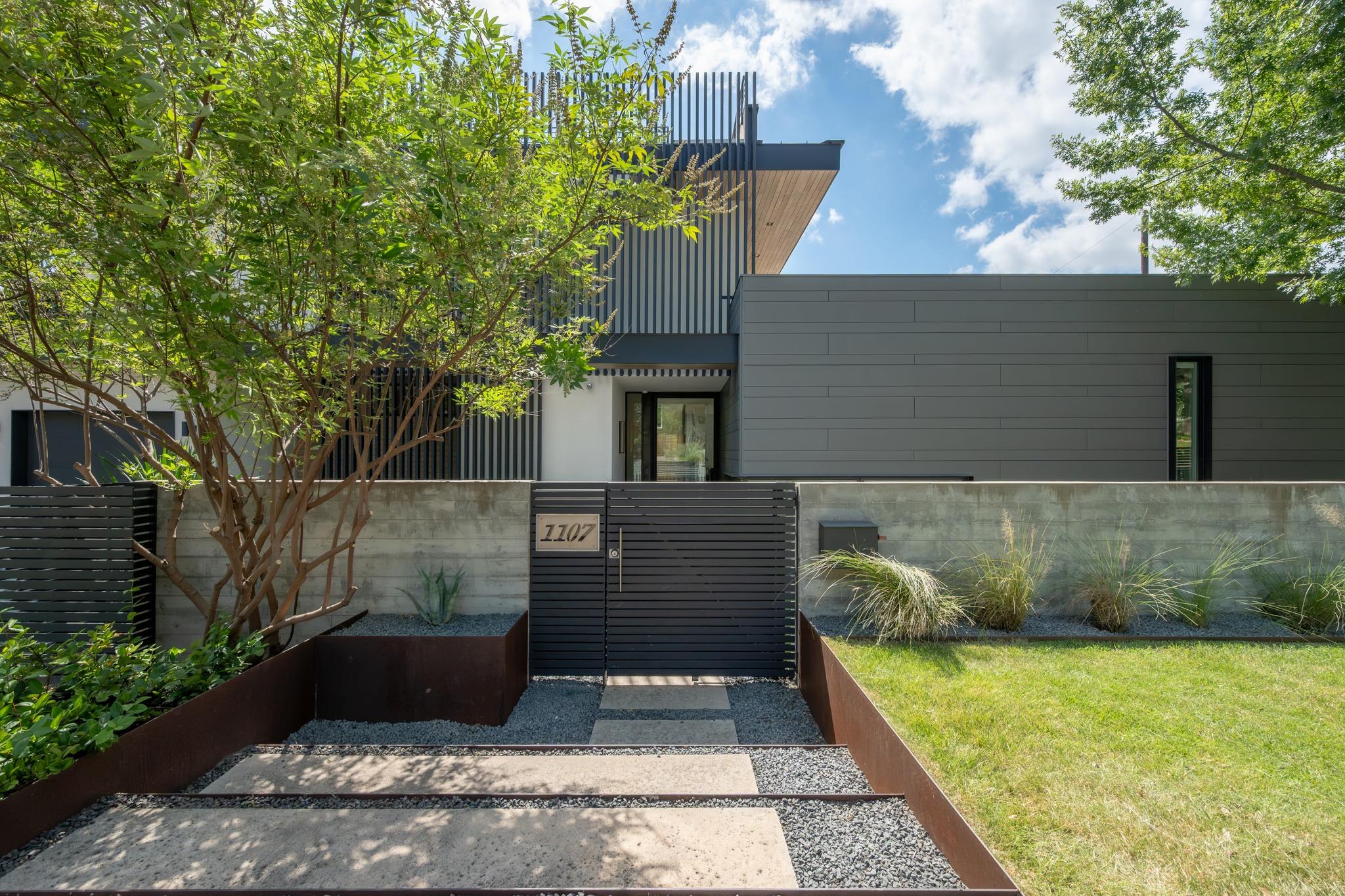 Photo of 1107 Folts Ave, Austin, TX 78704