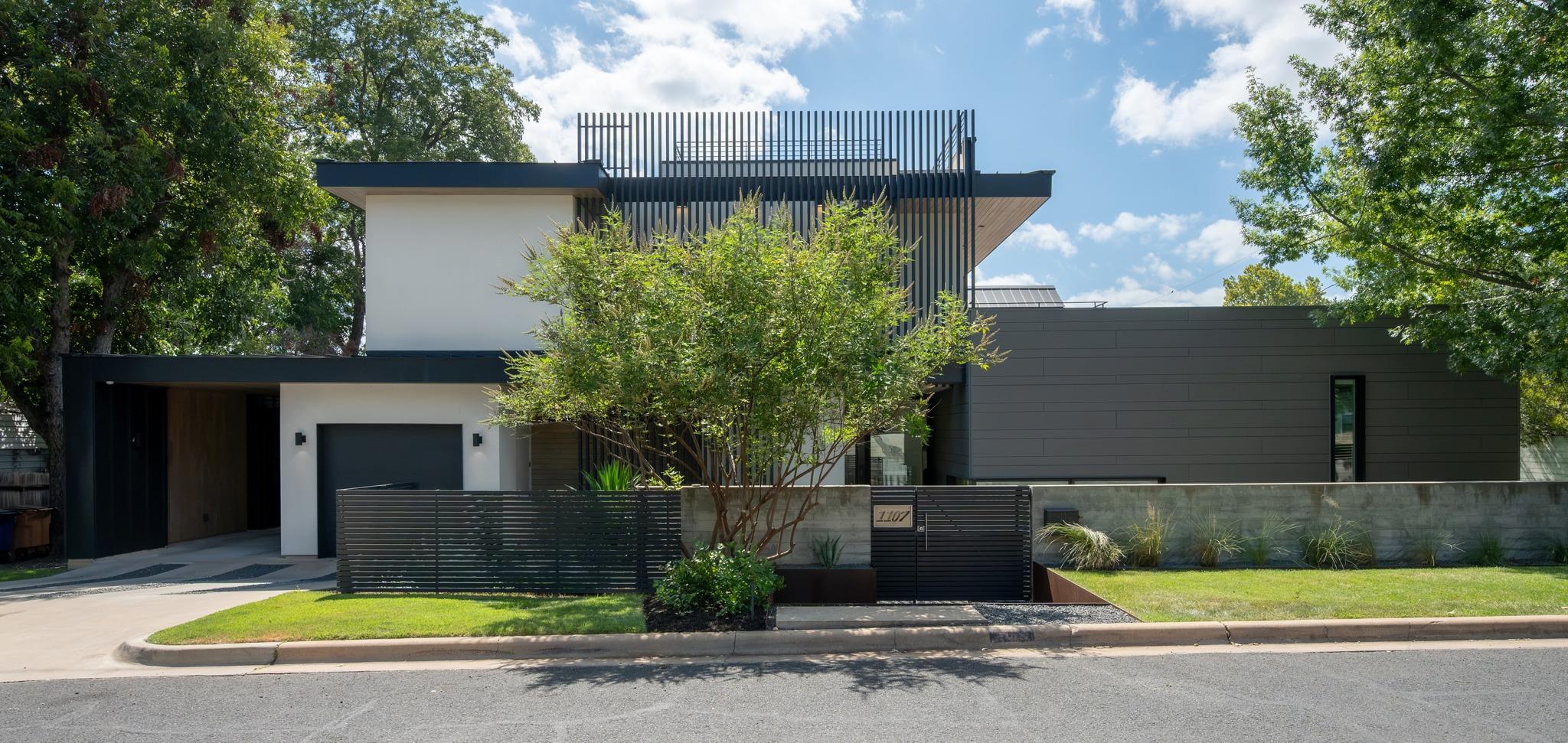 1107 Folts Ave, Austin, TX 78704 photo 4