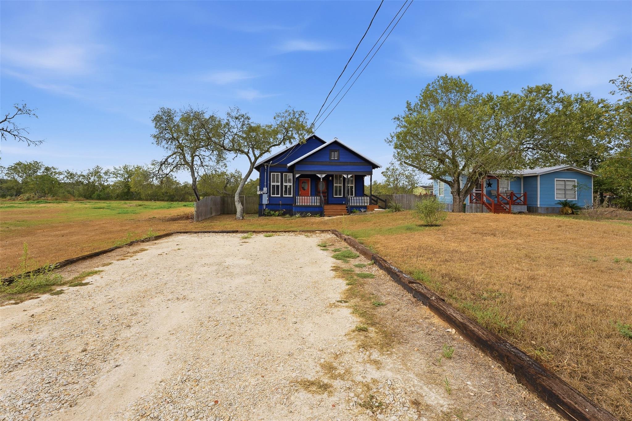 1930 Dreyer Lane, Gonzales, TX 78629 photo 3