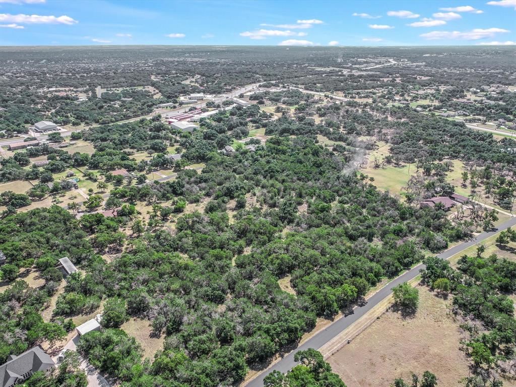 114 Red Bird TRL, Georgetown, TX 78633 photo 2