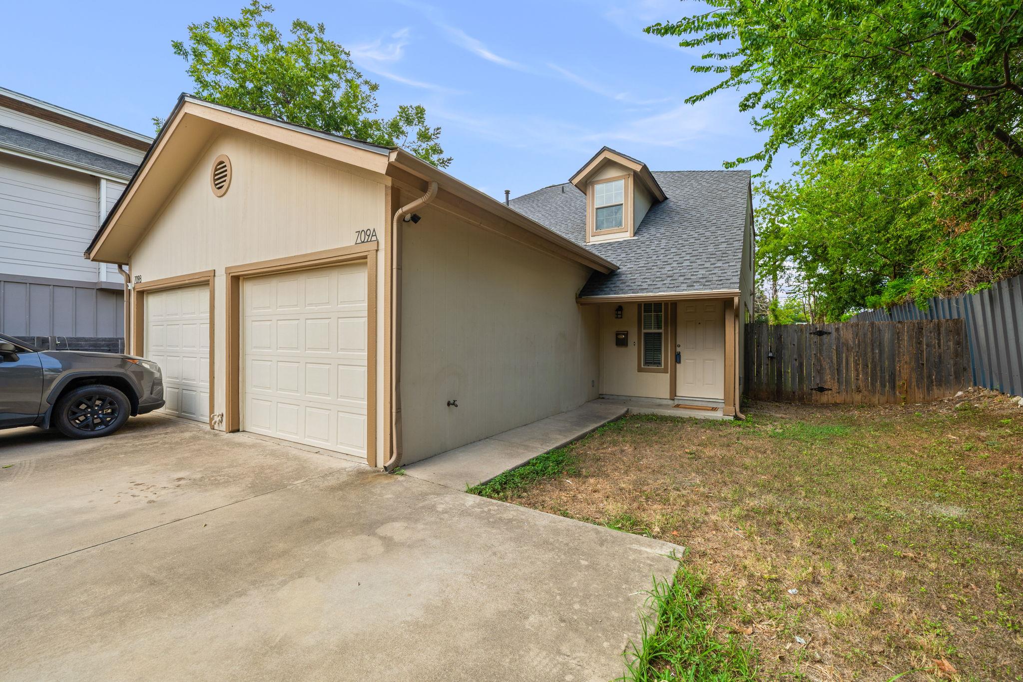 709 Franklin BLVD #A, Austin, TX 78751 photo 2