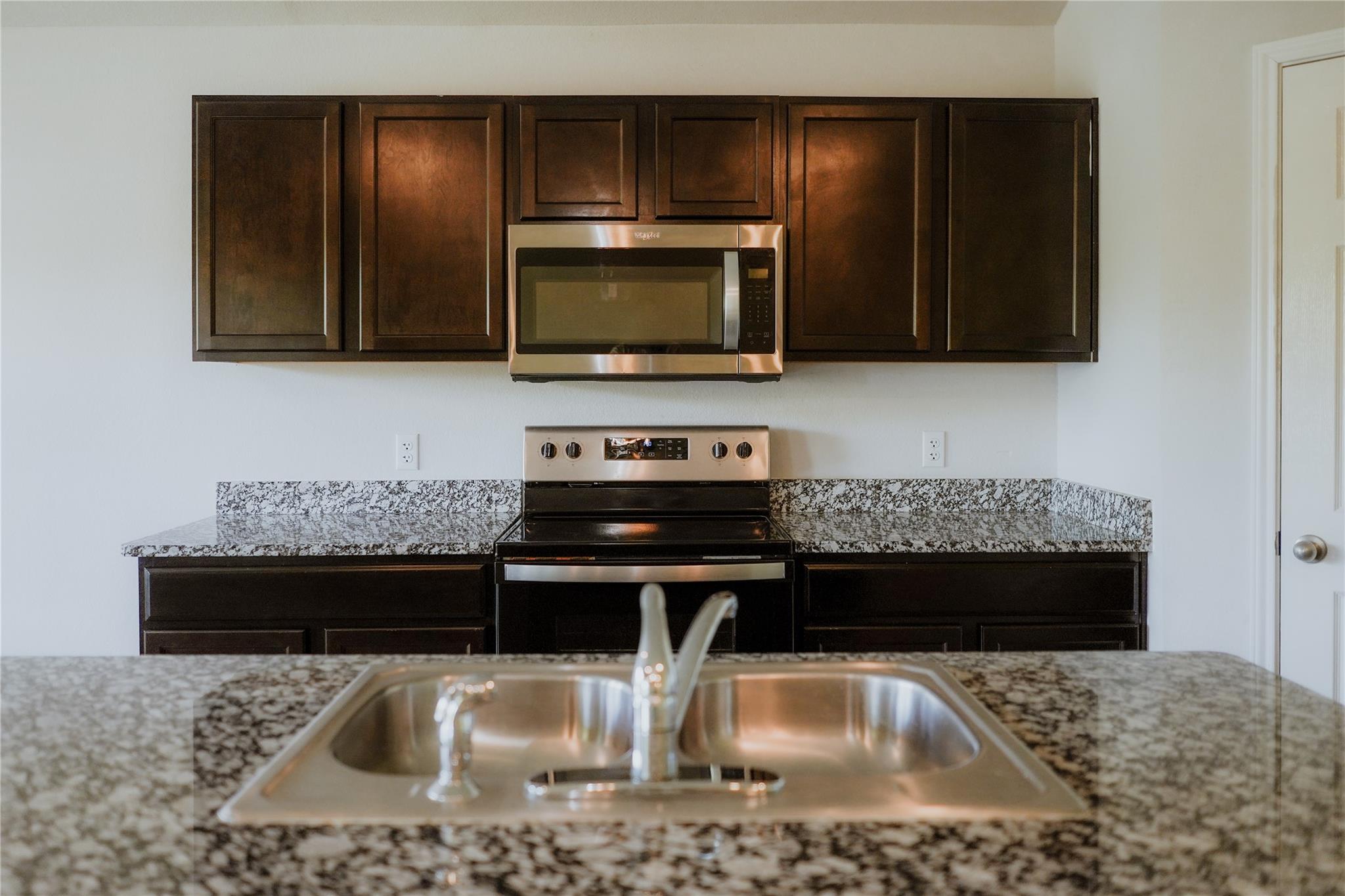 1316 Zetsche CT, Temple, TX 76504 photo 5