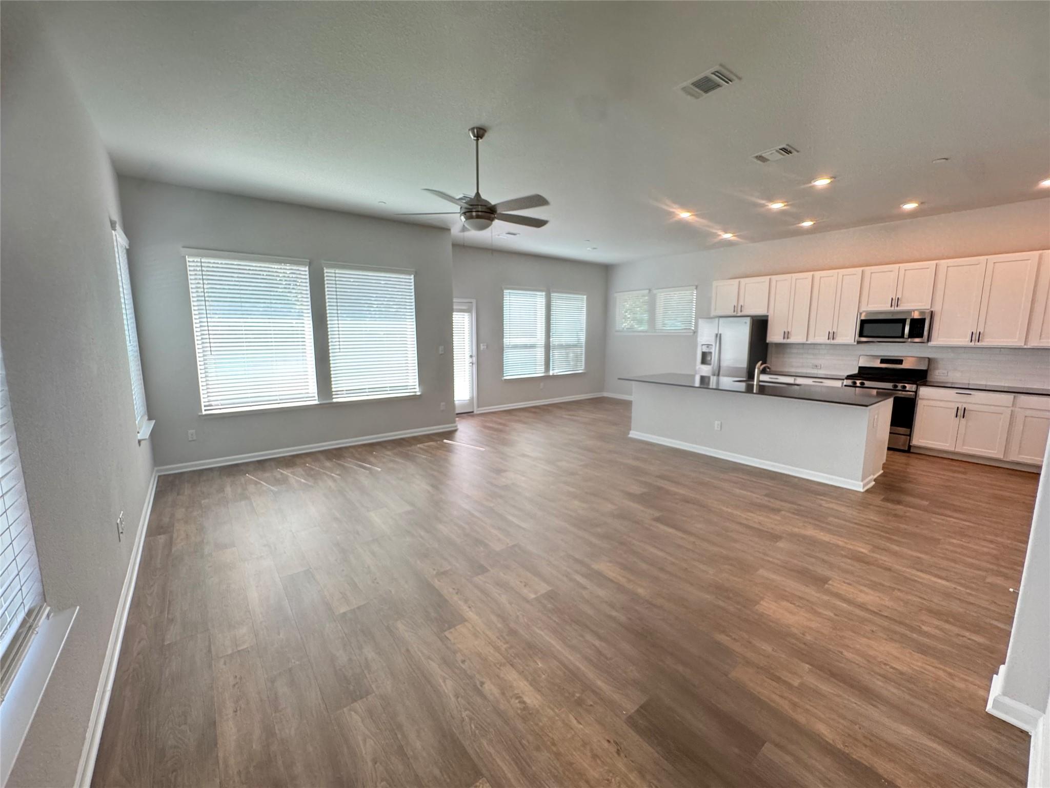 3000 Chisholm Trail RD #35, Round Rock, TX 78681 photo 3