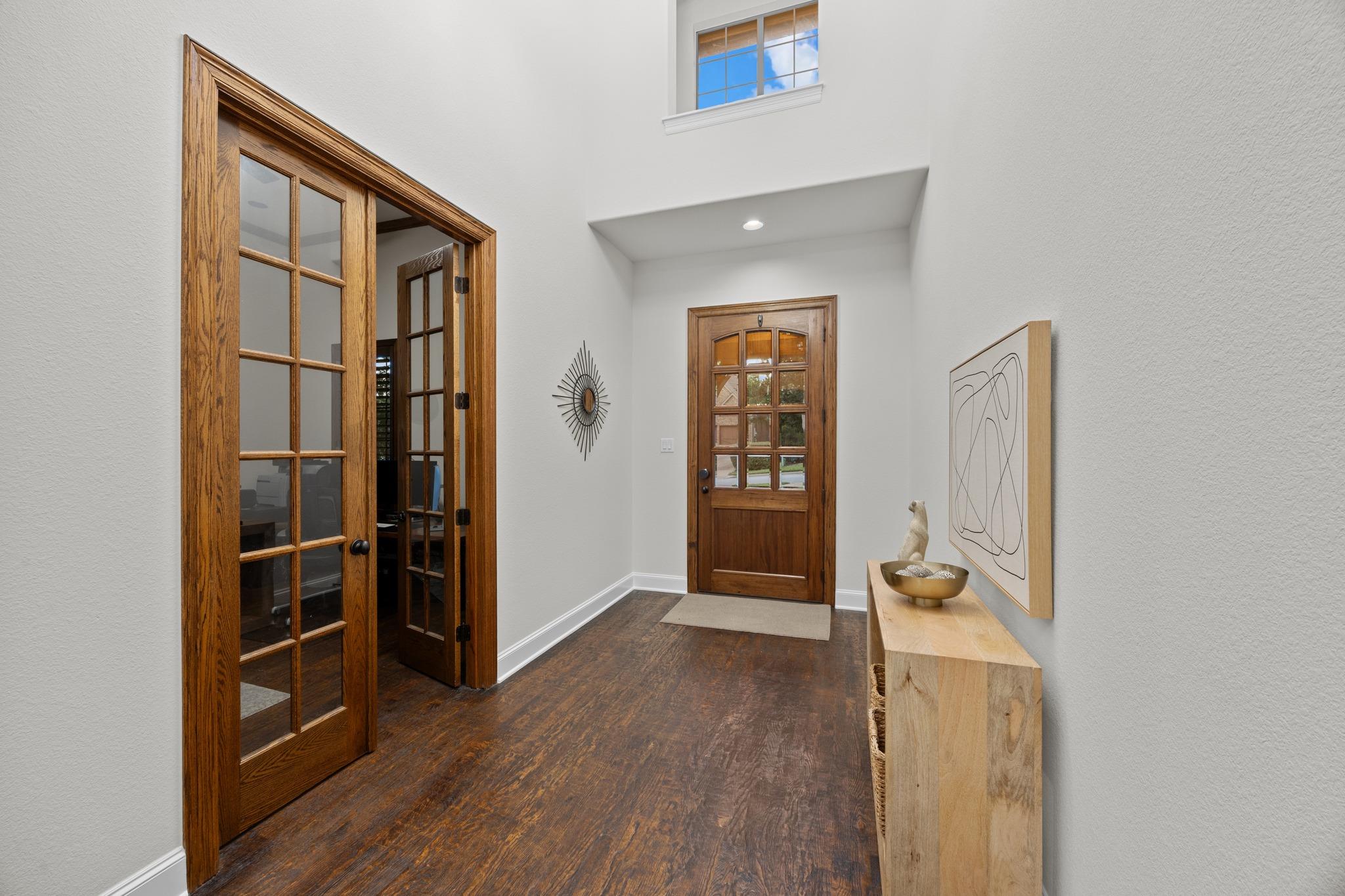 309 Santaluz LN, Austin, TX 78732 photo 4