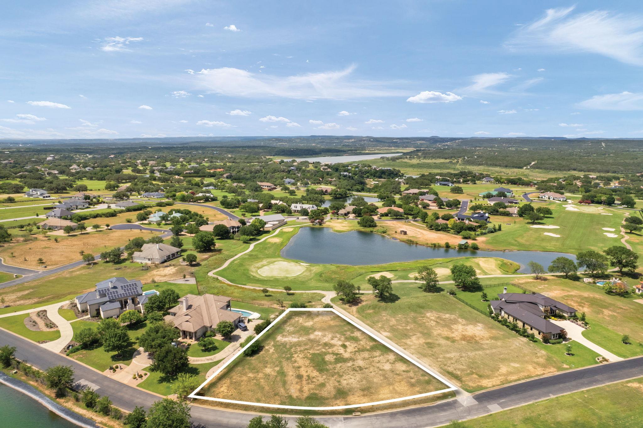 1808 Ballinger Dr DR, Spicewood, TX 78669 photo 2