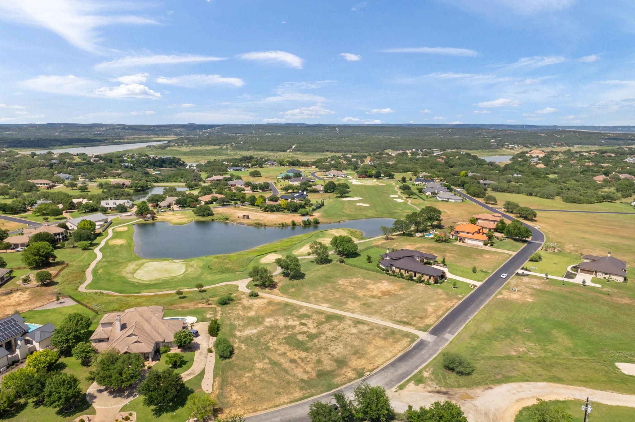 1808 Ballinger Dr DR, Spicewood, TX 78669 photo 4