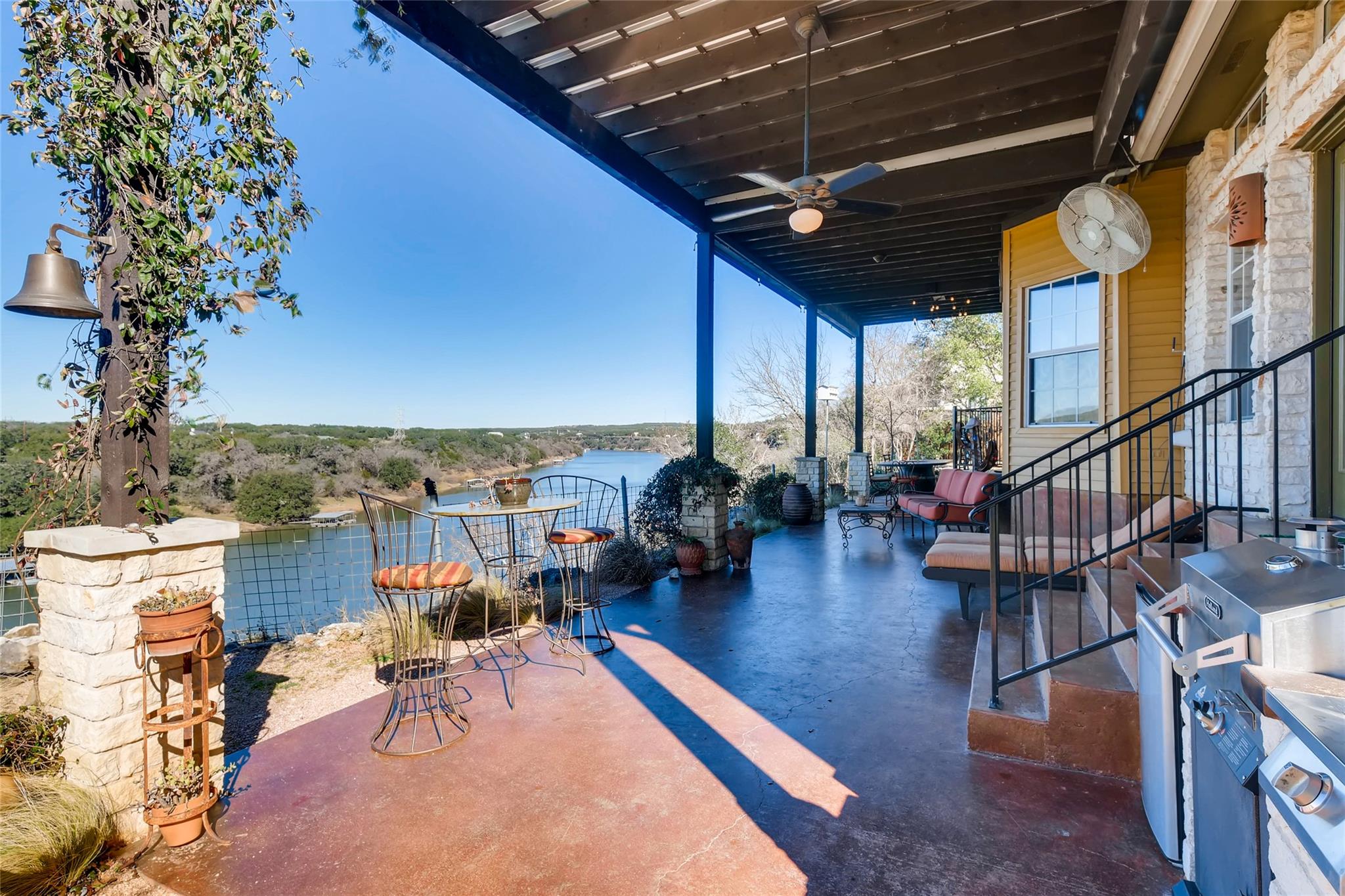 2614 Pace Bend RD, Spicewood, TX 78669 photo 2