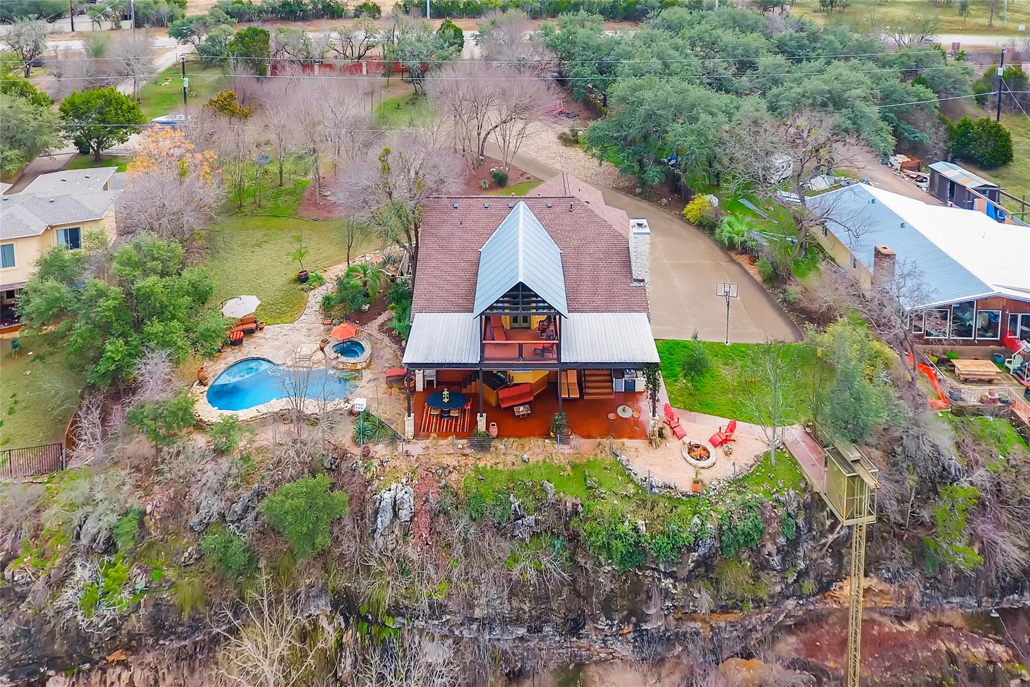 2614 Pace Bend RD, Spicewood, TX 78669 photo 5