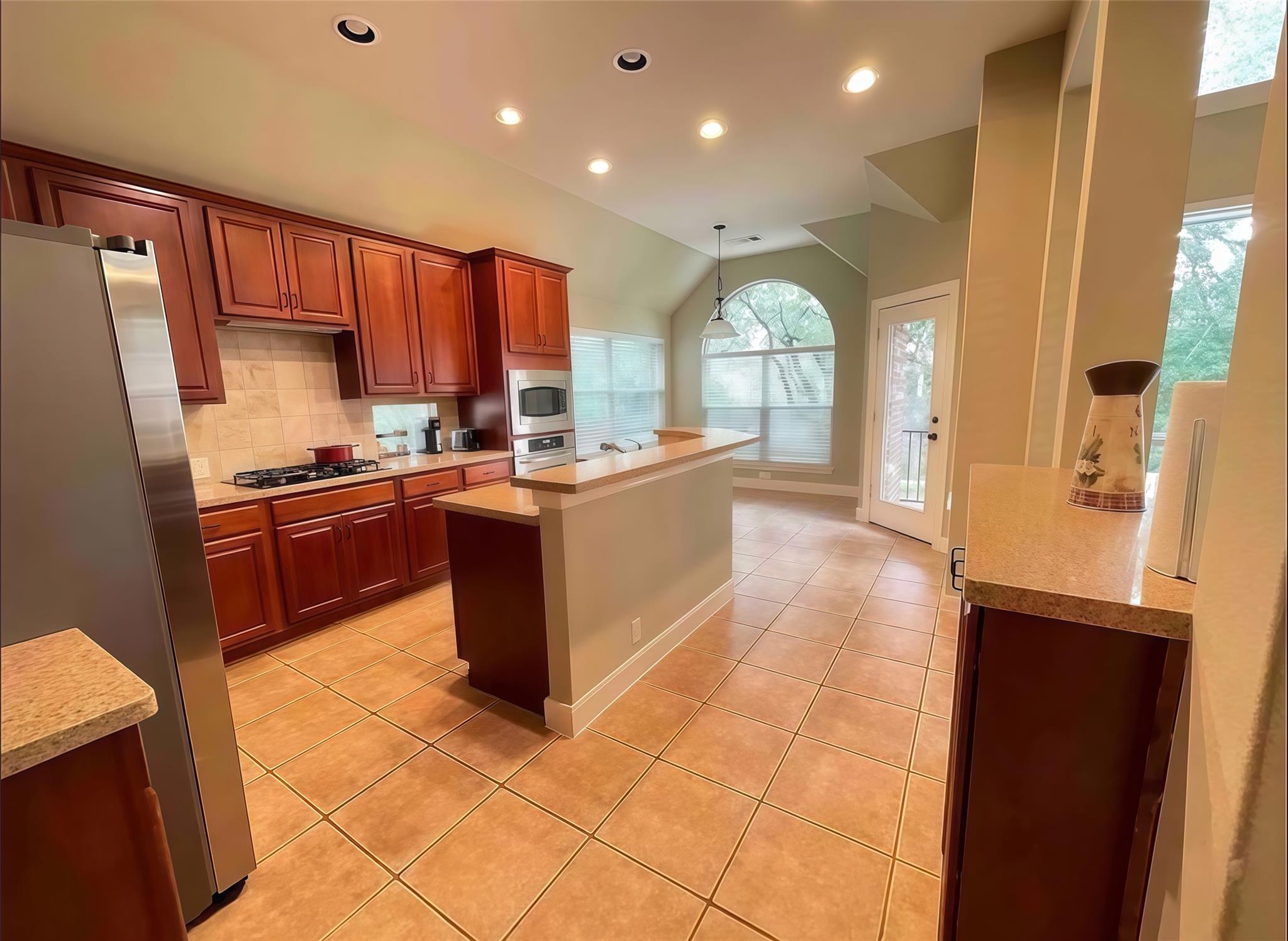 12616 Alberta Ridge TRL, Austin, TX 78726 photo 4