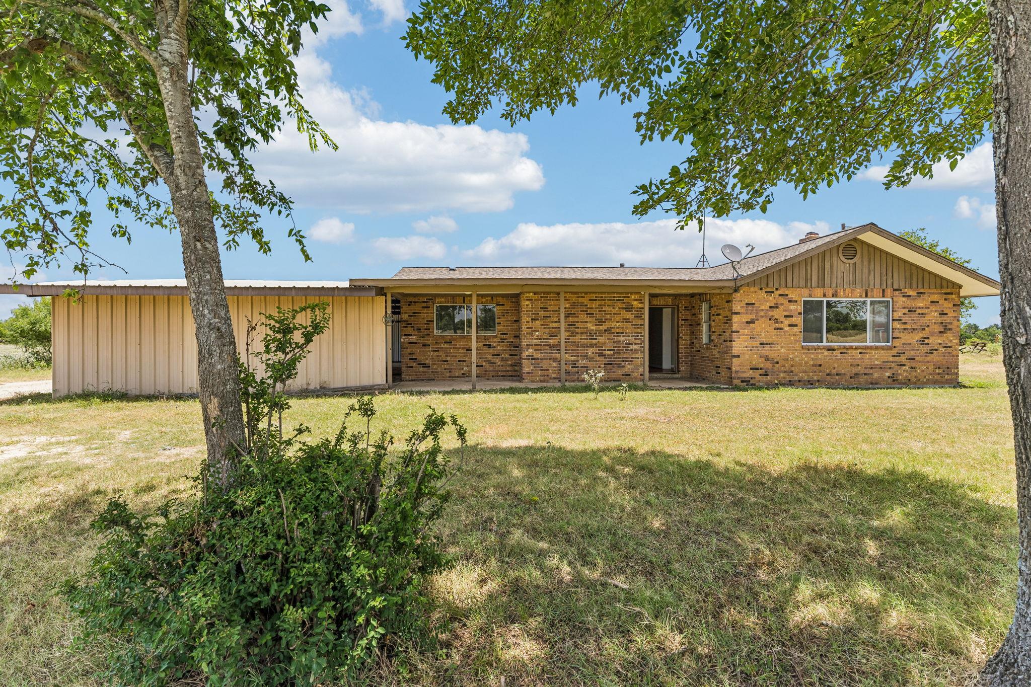 9765 FM 20, Lockhart, TX 78644 photo 2