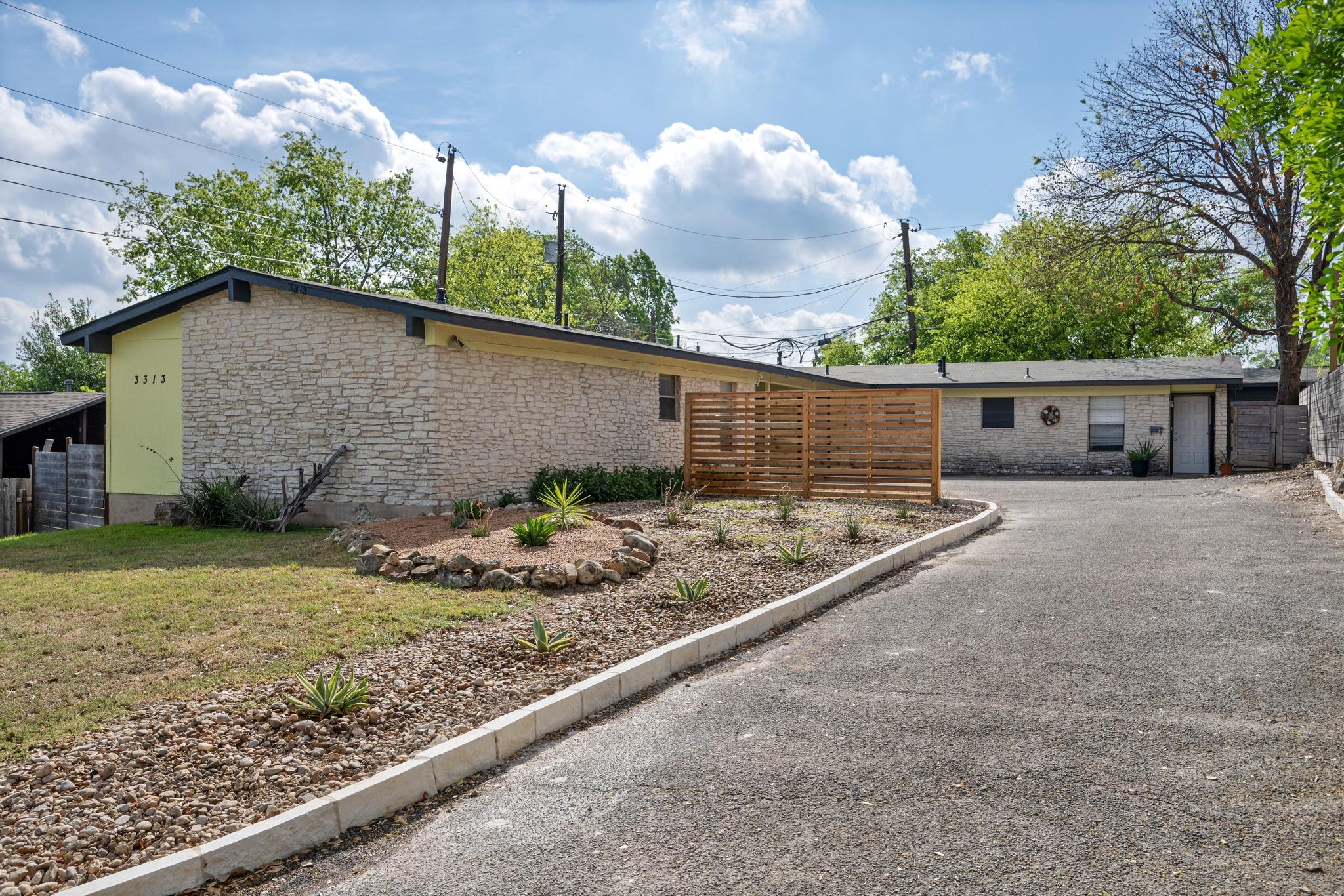 3313 Oak DR, Austin, TX 78704 photo 3