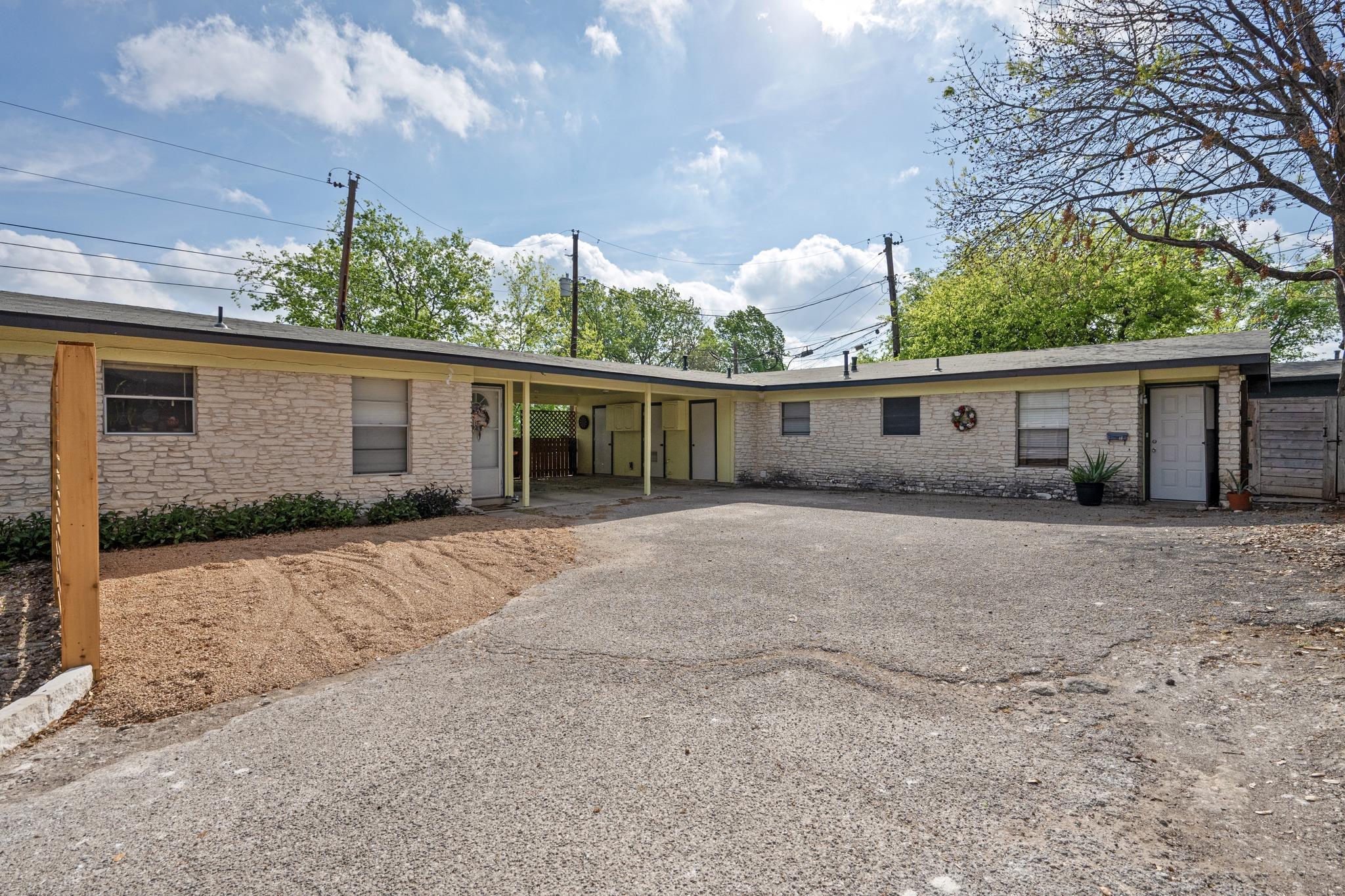 3313 Oak DR, Austin, TX 78704 photo 4