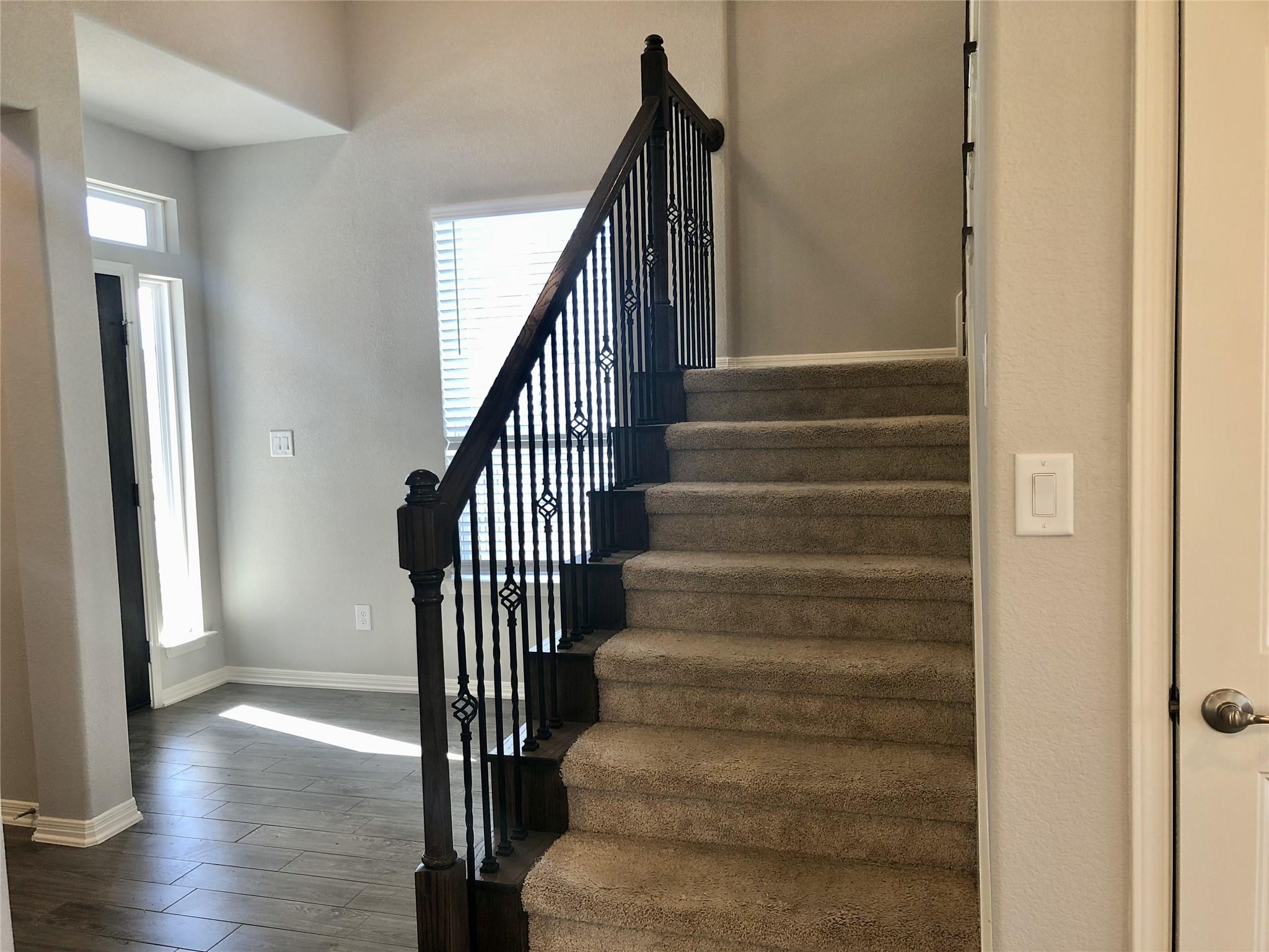198 Simon, Kyle, TX 78640 photo 3