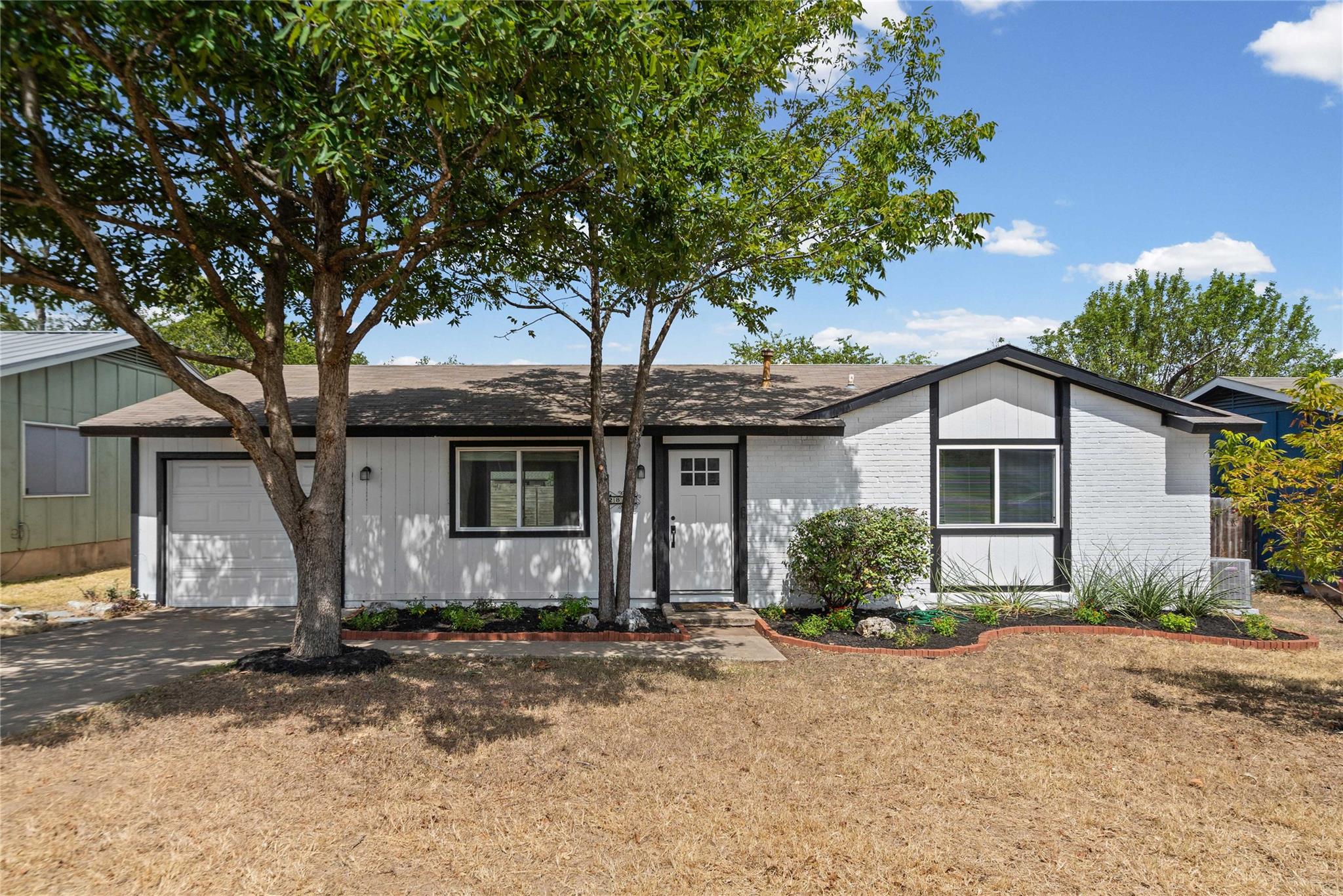 2808 Dillion Hill DR, Austin, TX 78745 photo 2