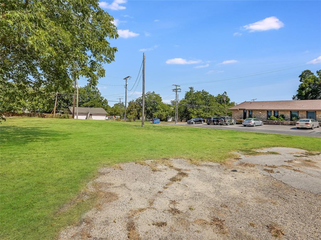 1000 Main ST, Taylor, TX 76574 photo 2