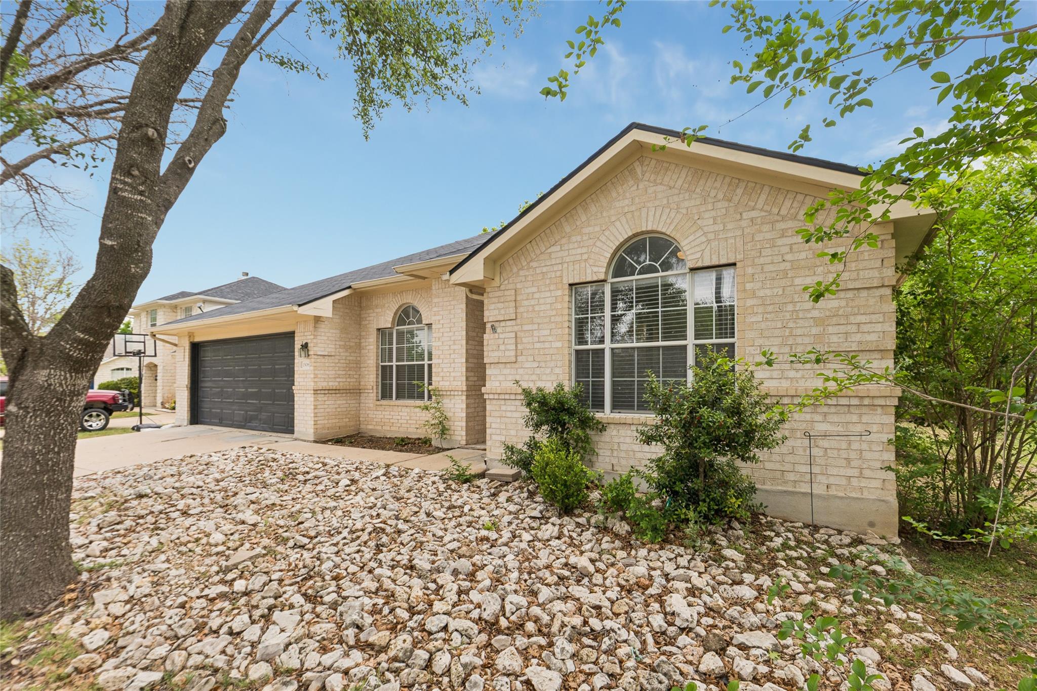 1506 Cosmos WAY, Pflugerville, TX 78660 photo 2