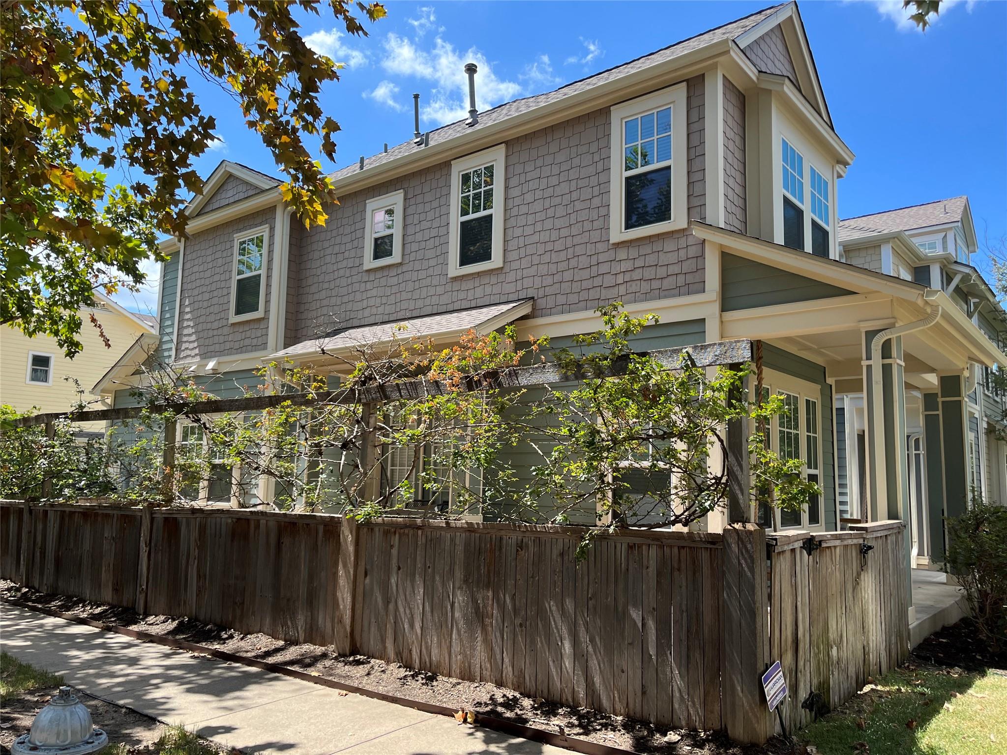 4620 Page ST, Austin, TX 78723 photo 2