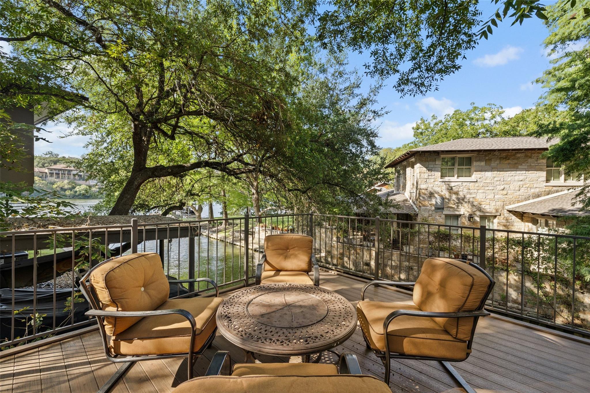 6704 Troll HVN, Austin, TX 78746 photo 4