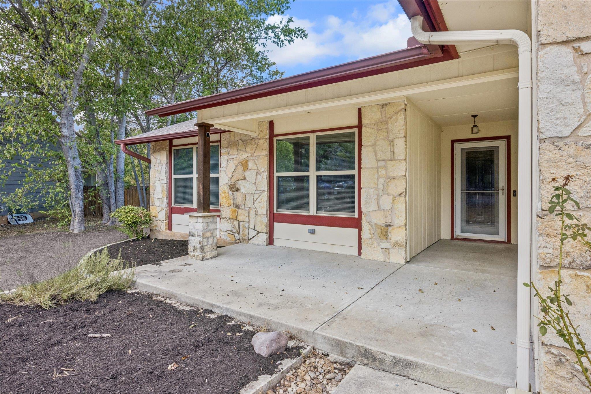 12505 Monaghan TRL, Austin, TX 78727 photo 2