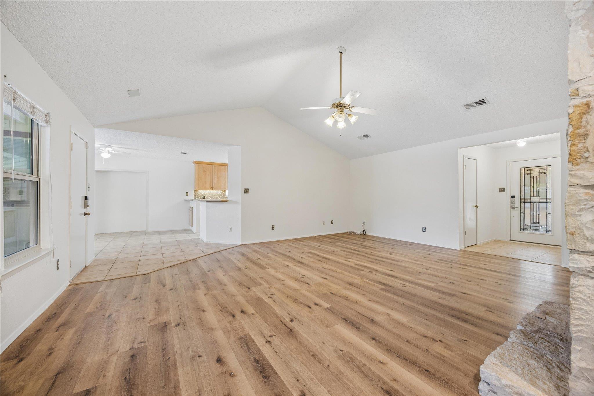 12505 Monaghan TRL, Austin, TX 78727 photo 3