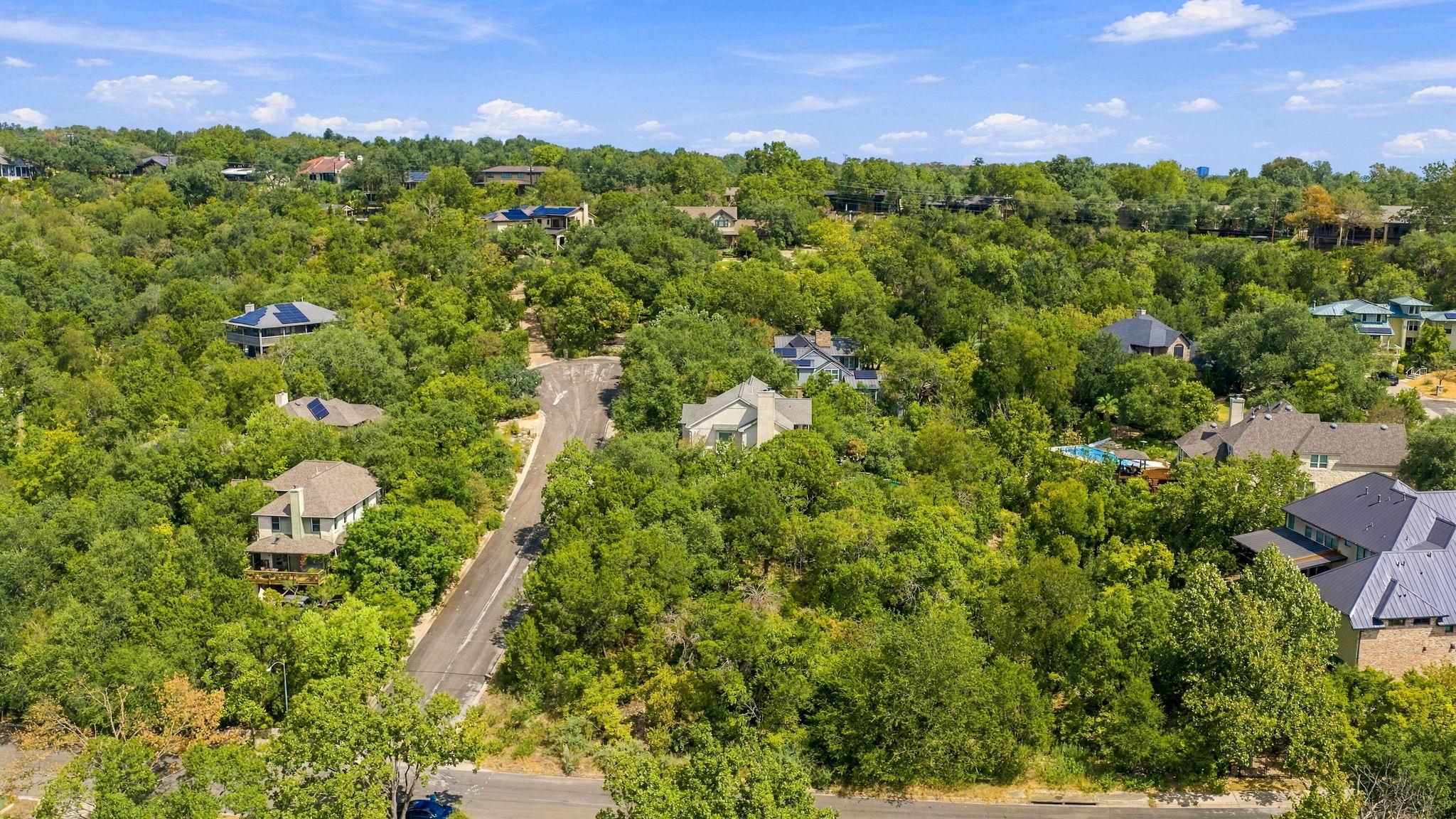 6401 Dry Cliff CV, Austin, TX 78731 photo 4