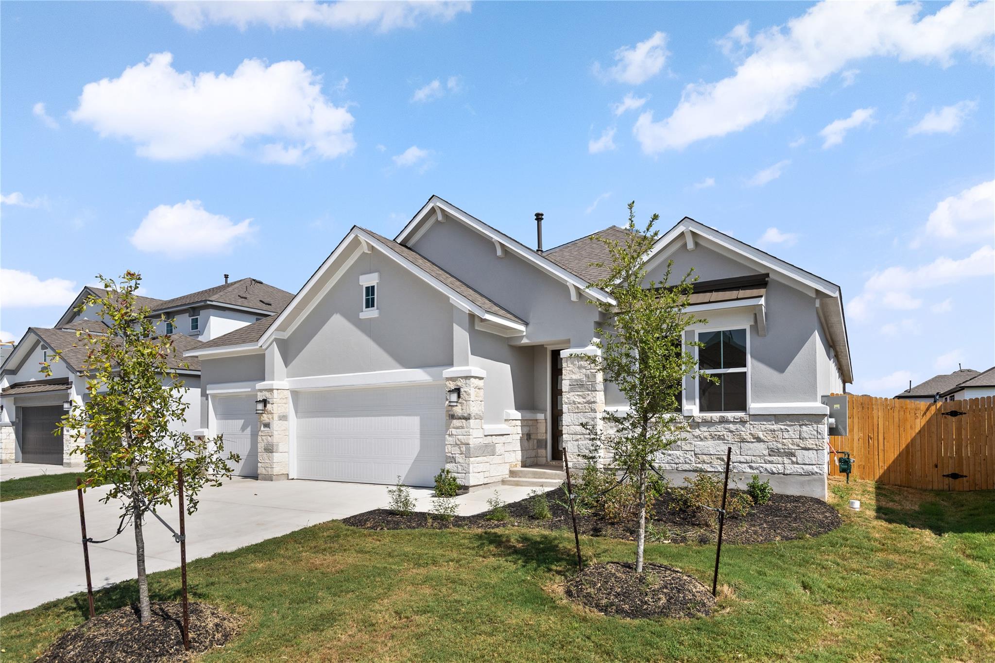 19113 Sedge Wren LN, Pflugerville, TX 78660 photo 3
