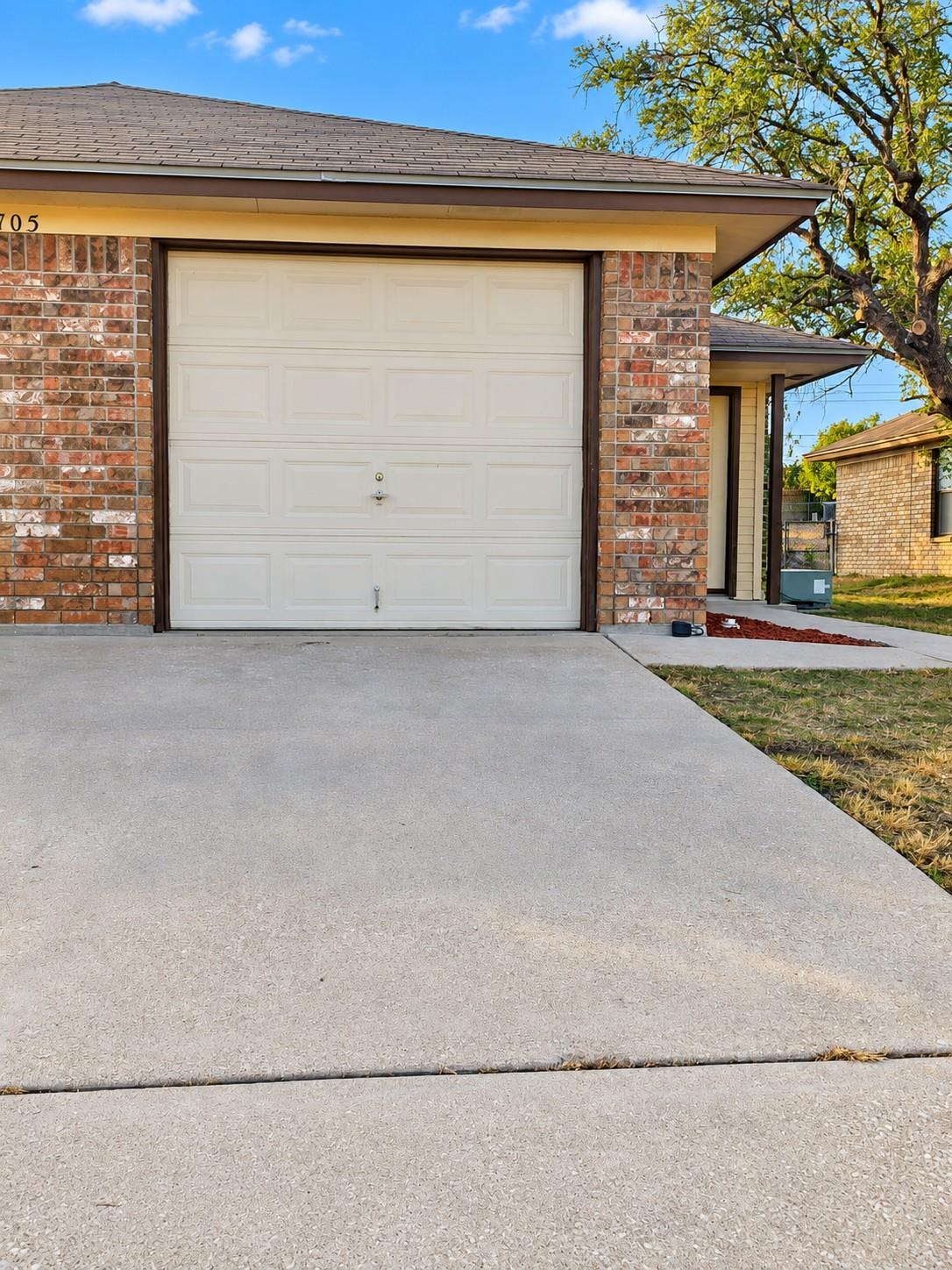 105 Northern Dove LN #B, Copperas Cove, TX 76522 photo 4