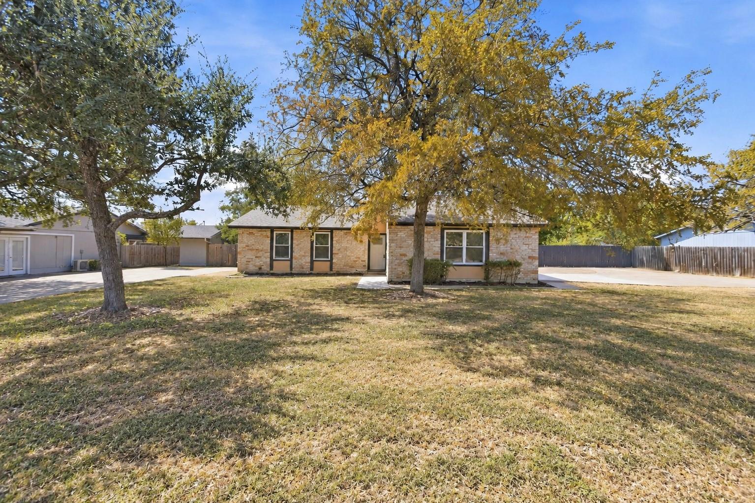 1903 West DR, Leander, TX 78641 photo 2