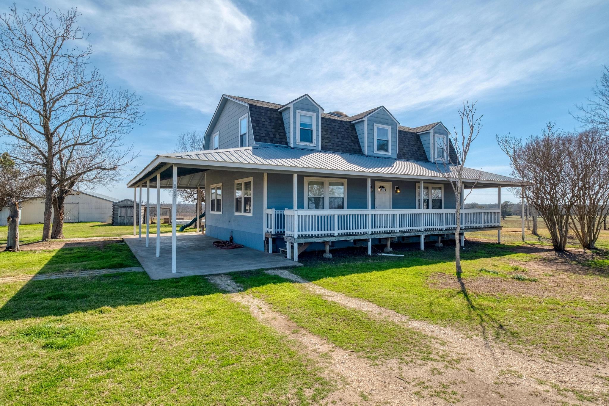 829 State Highway 21 Highway, Cedar Creek, TX 78612 photo 2
