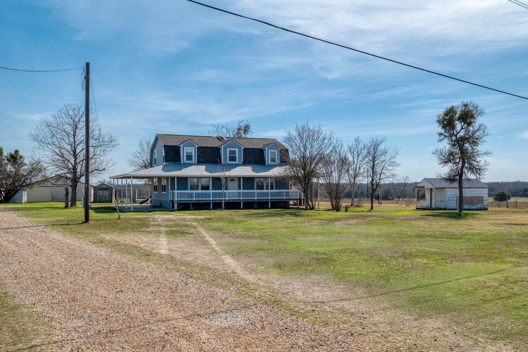829 State Highway 21 Highway, Cedar Creek, TX 78612 photo 4